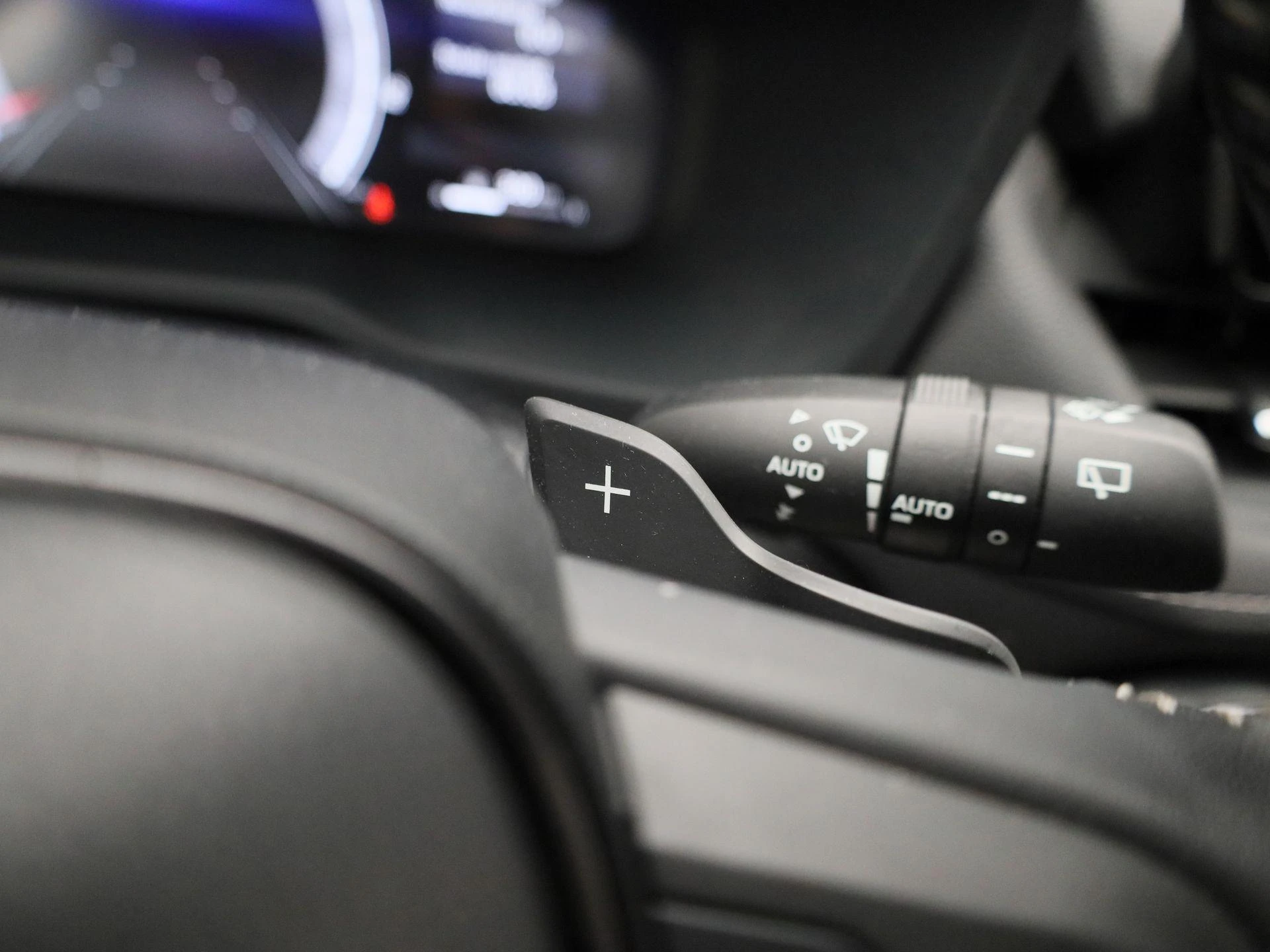 Toyota-RAV4-image-22
