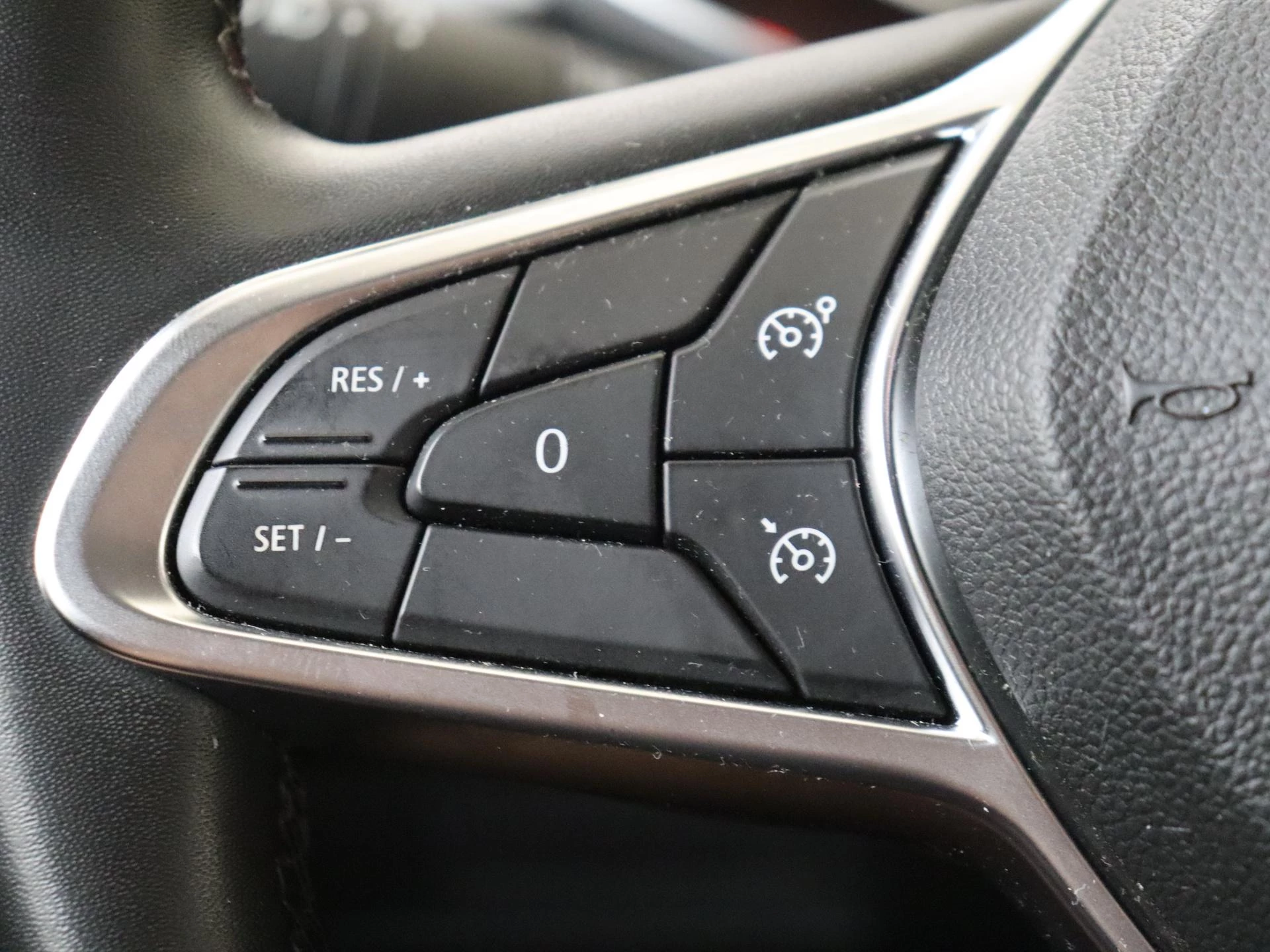 Renault-Captur-image-13