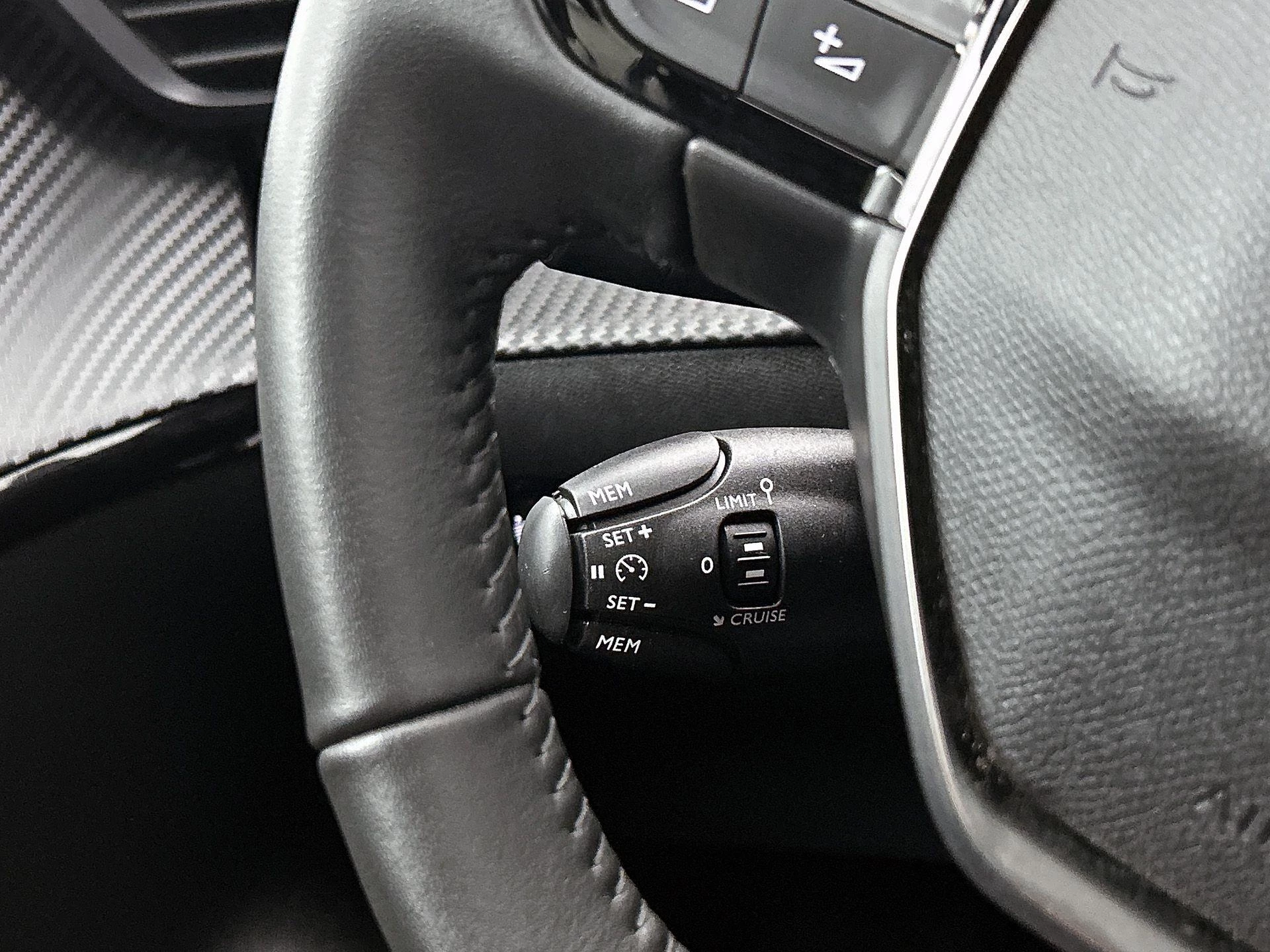 Peugeot-208-image-5