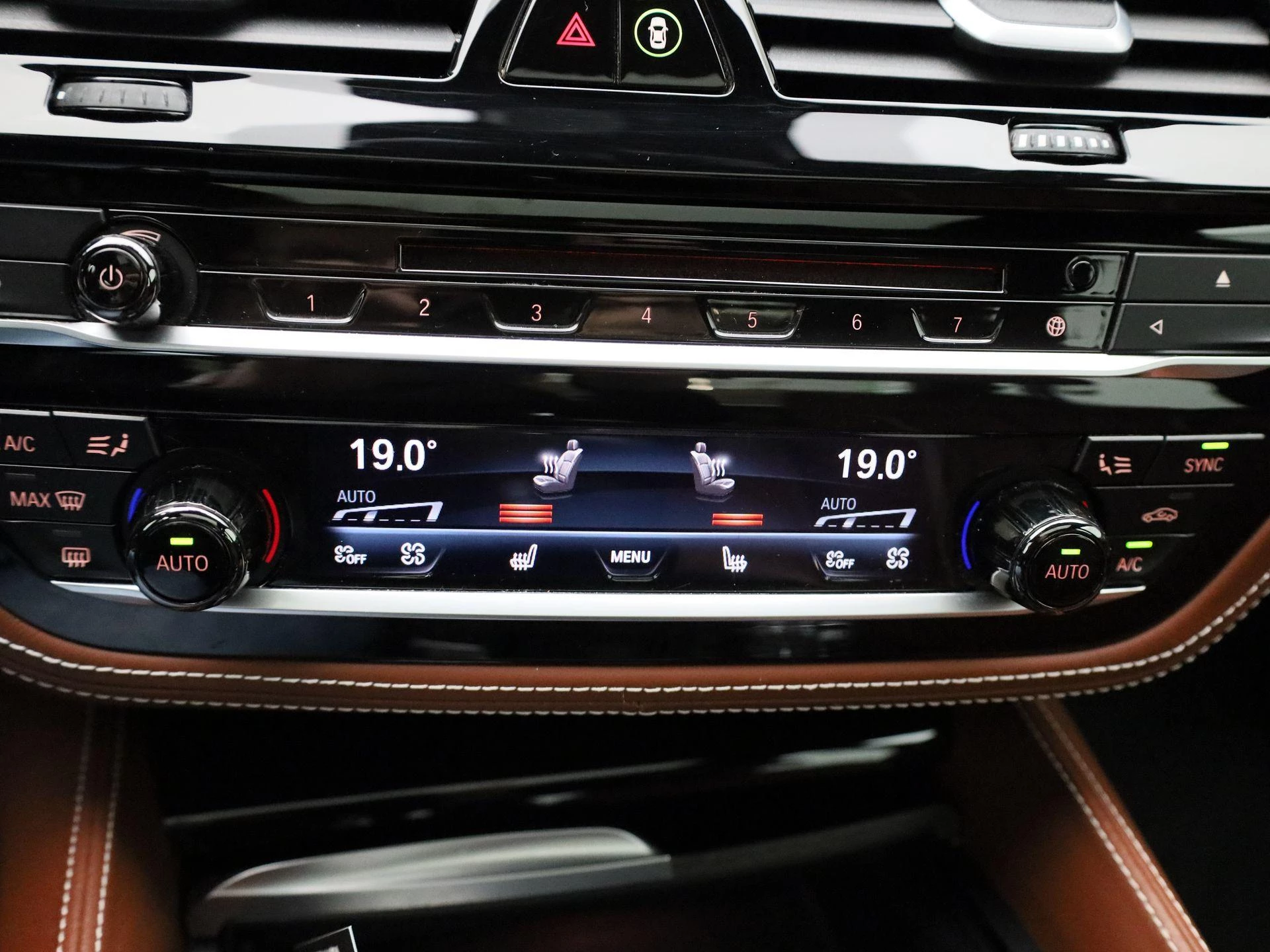 BMW 5 Serie M550i xDrive High Executive