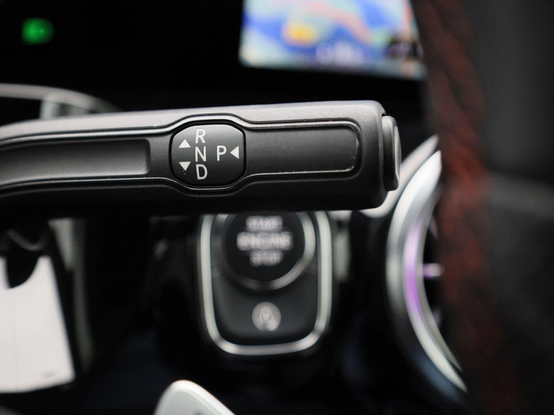 Mercedes-Benz-GLA-image-22