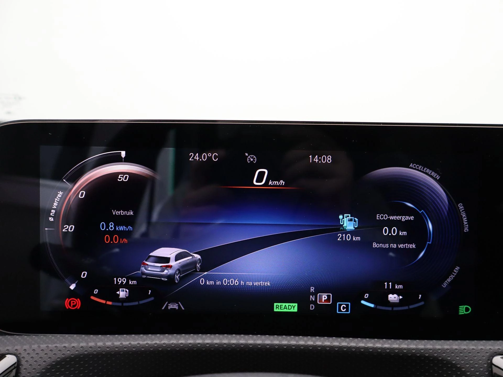 Mercedes-Benz-A-Klasse-image-8