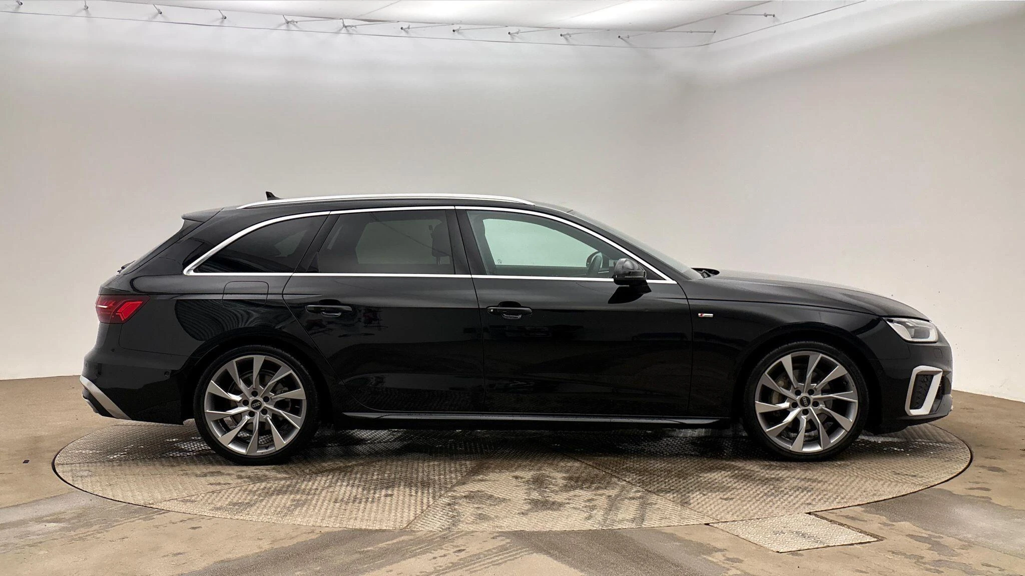Audi-A4-image-51