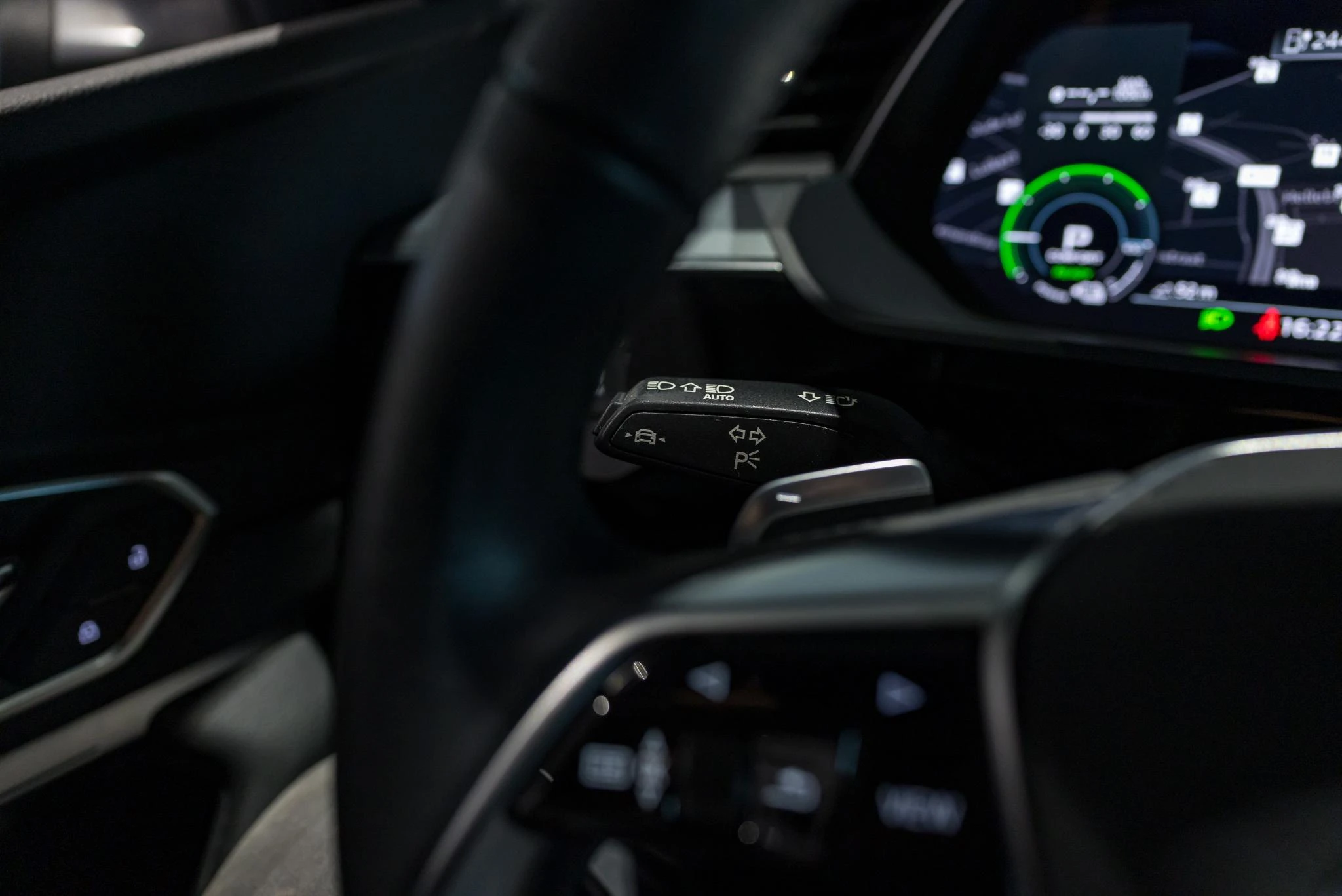 Audi-e-tron-image-16