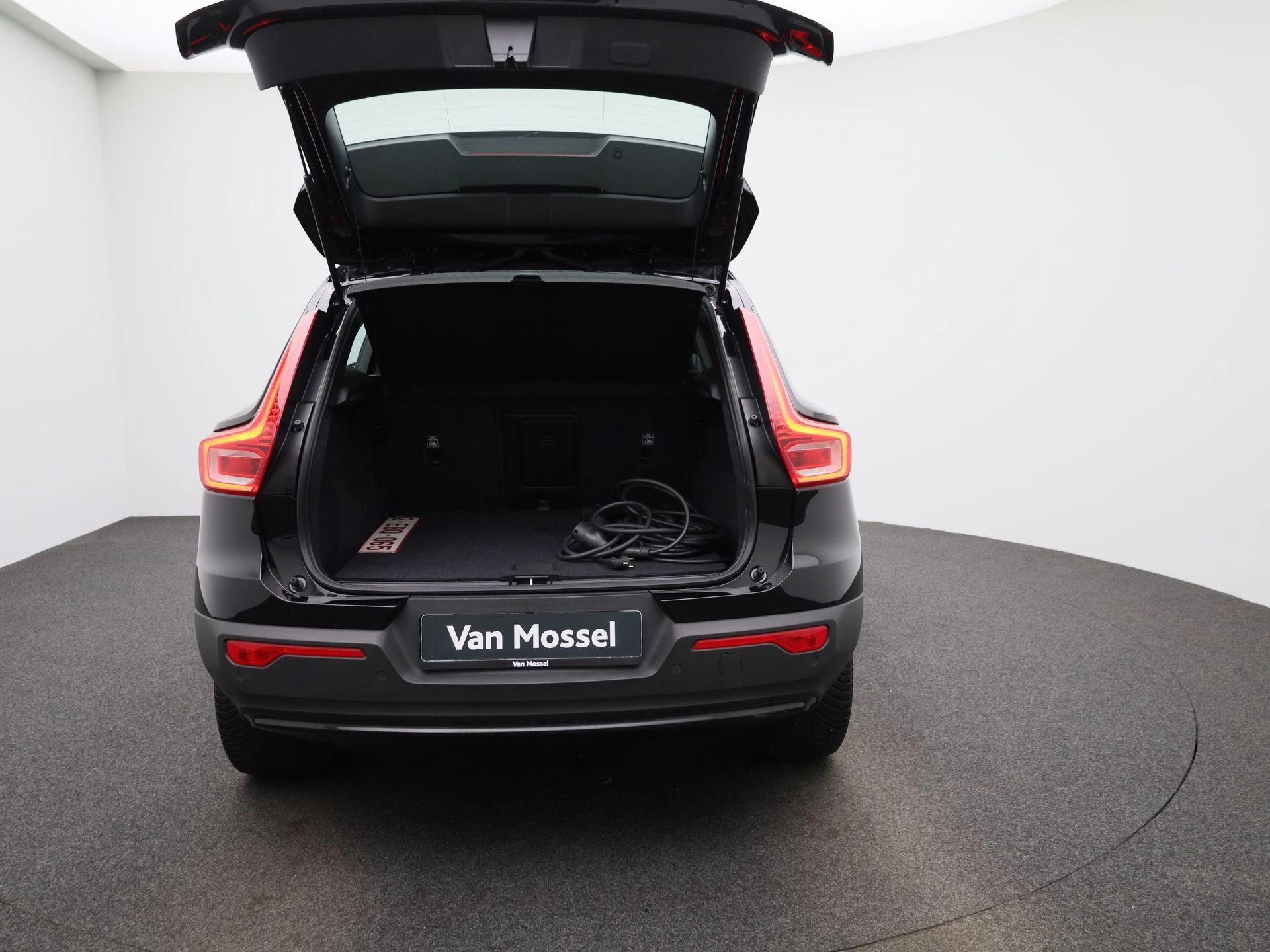 Volvo-XC40-image-10