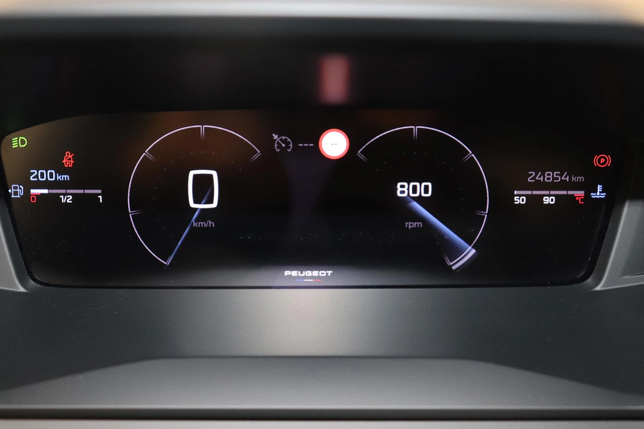 Peugeot-208-image-16