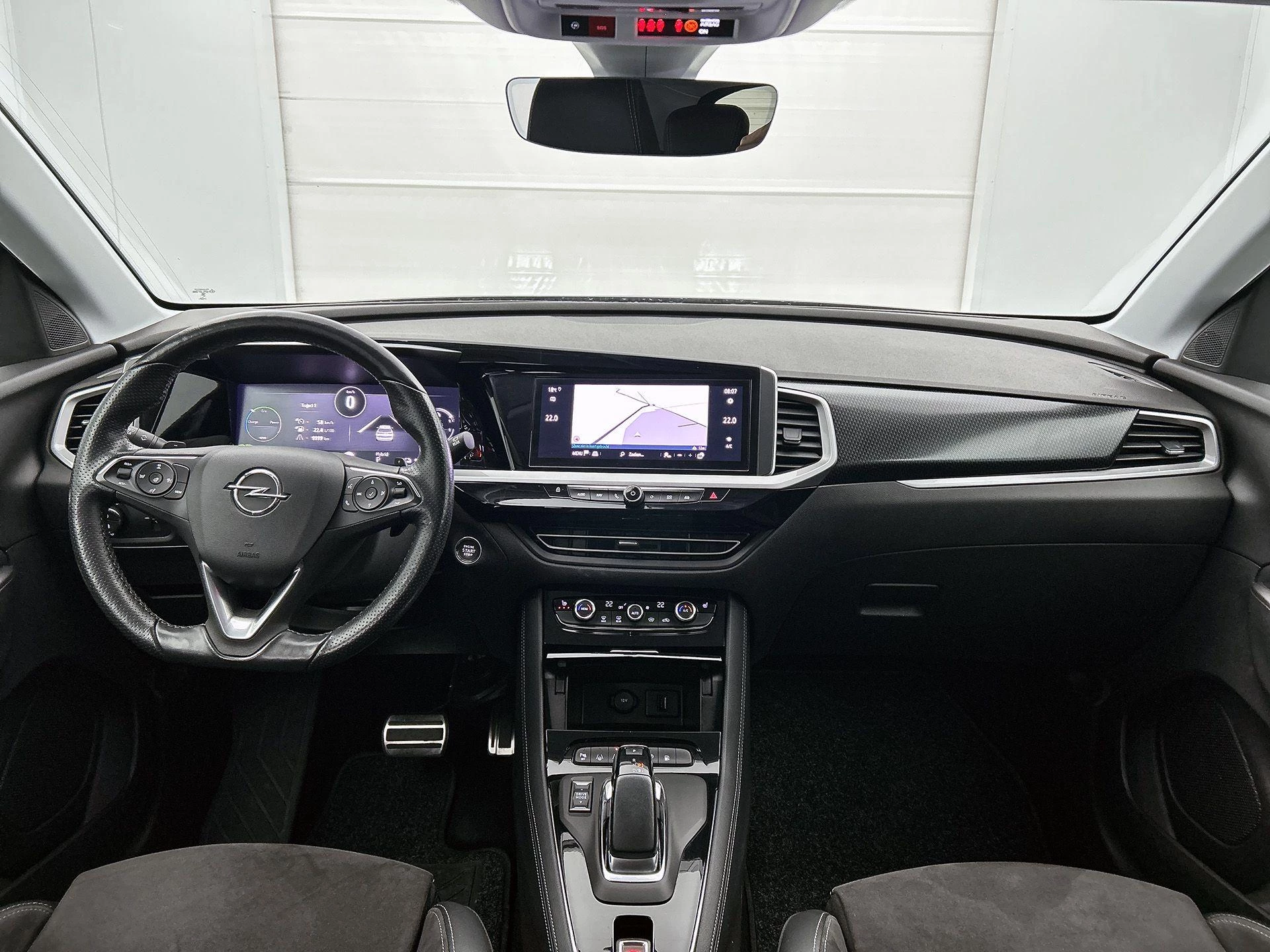 Opel-Grandland-image-23