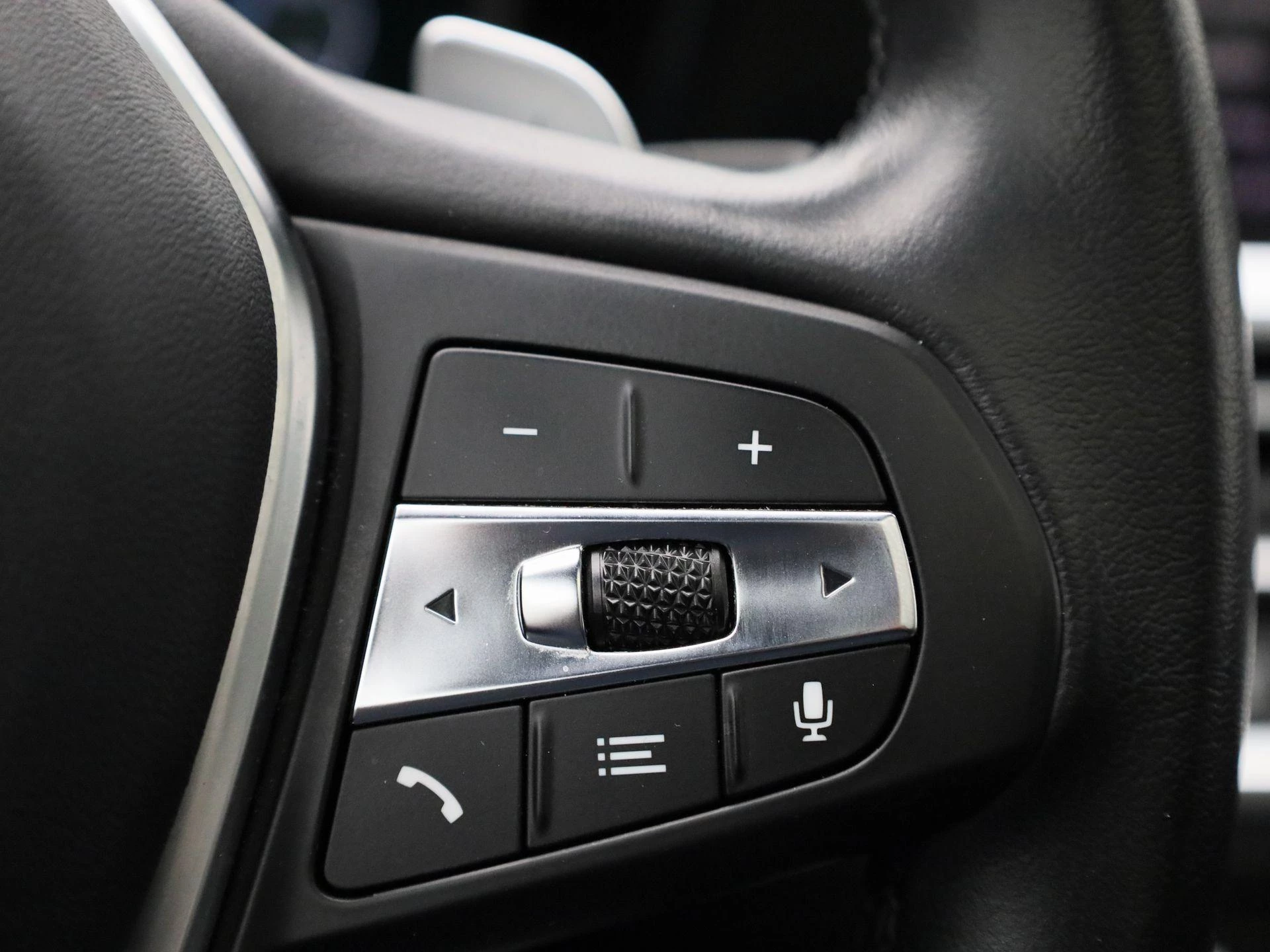 BMW-3 Serie-image-24