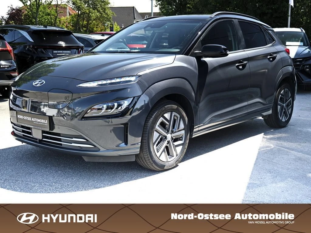Hyundai Kona TREND ELEKTRO 2WD KAMERA LED SPUR PDC TEMPO Trend