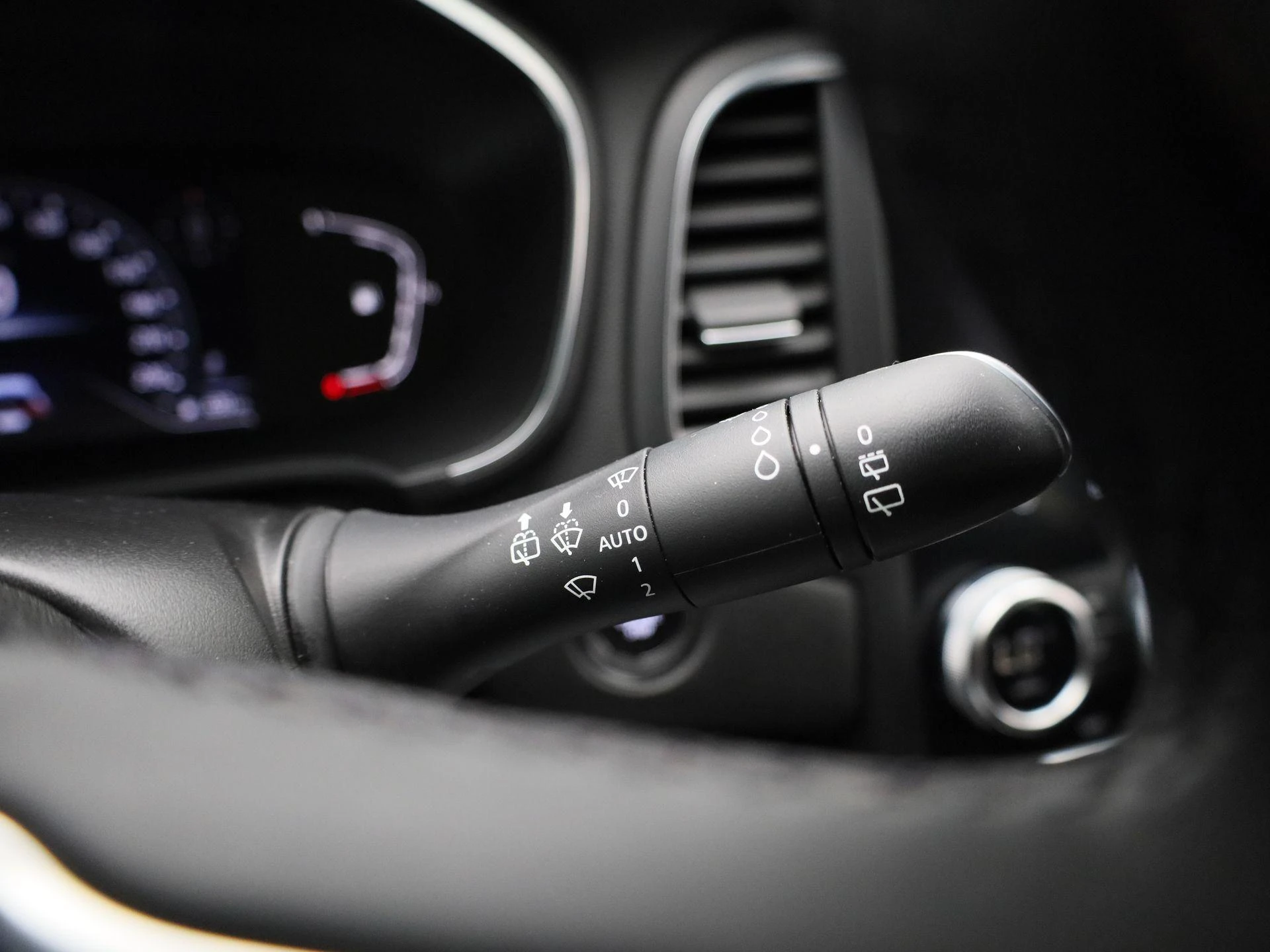 Renault-Mégane Grand Tour-image-21