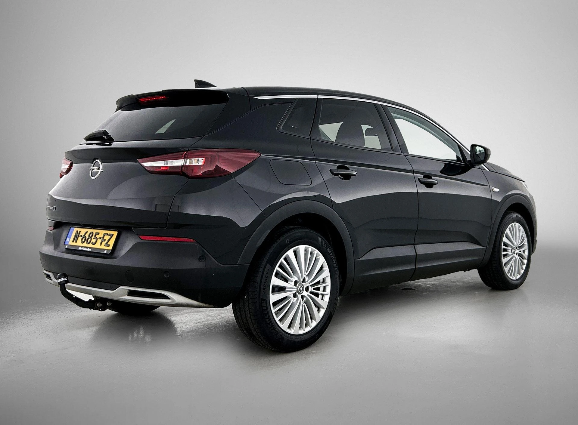 Opel-Grandland X-image-3