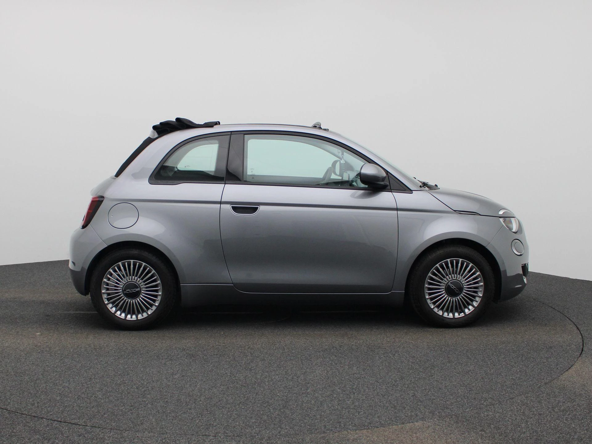 Fiat-500C-image-6