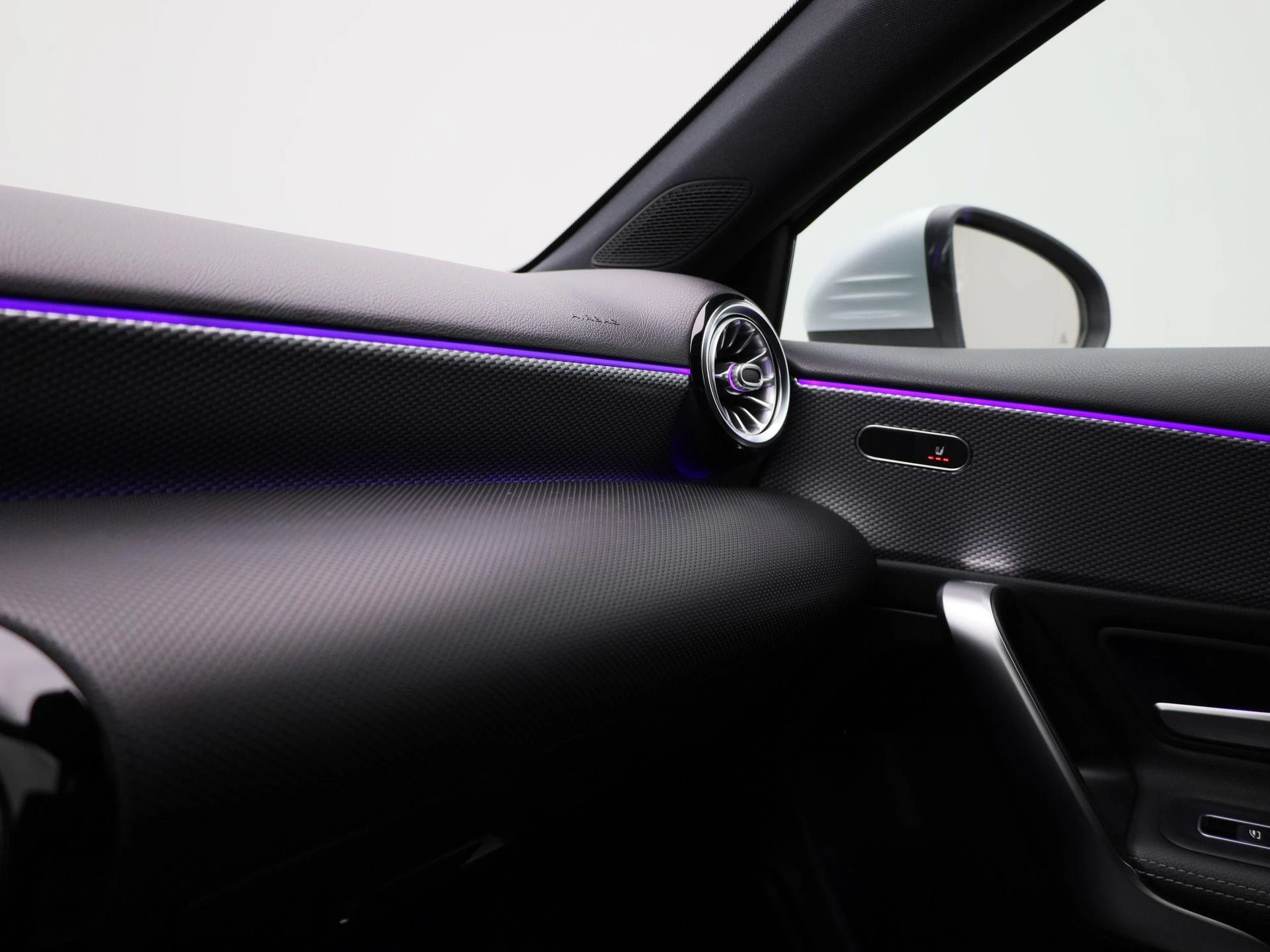 Mercedes-Benz-A-Klasse-image-28