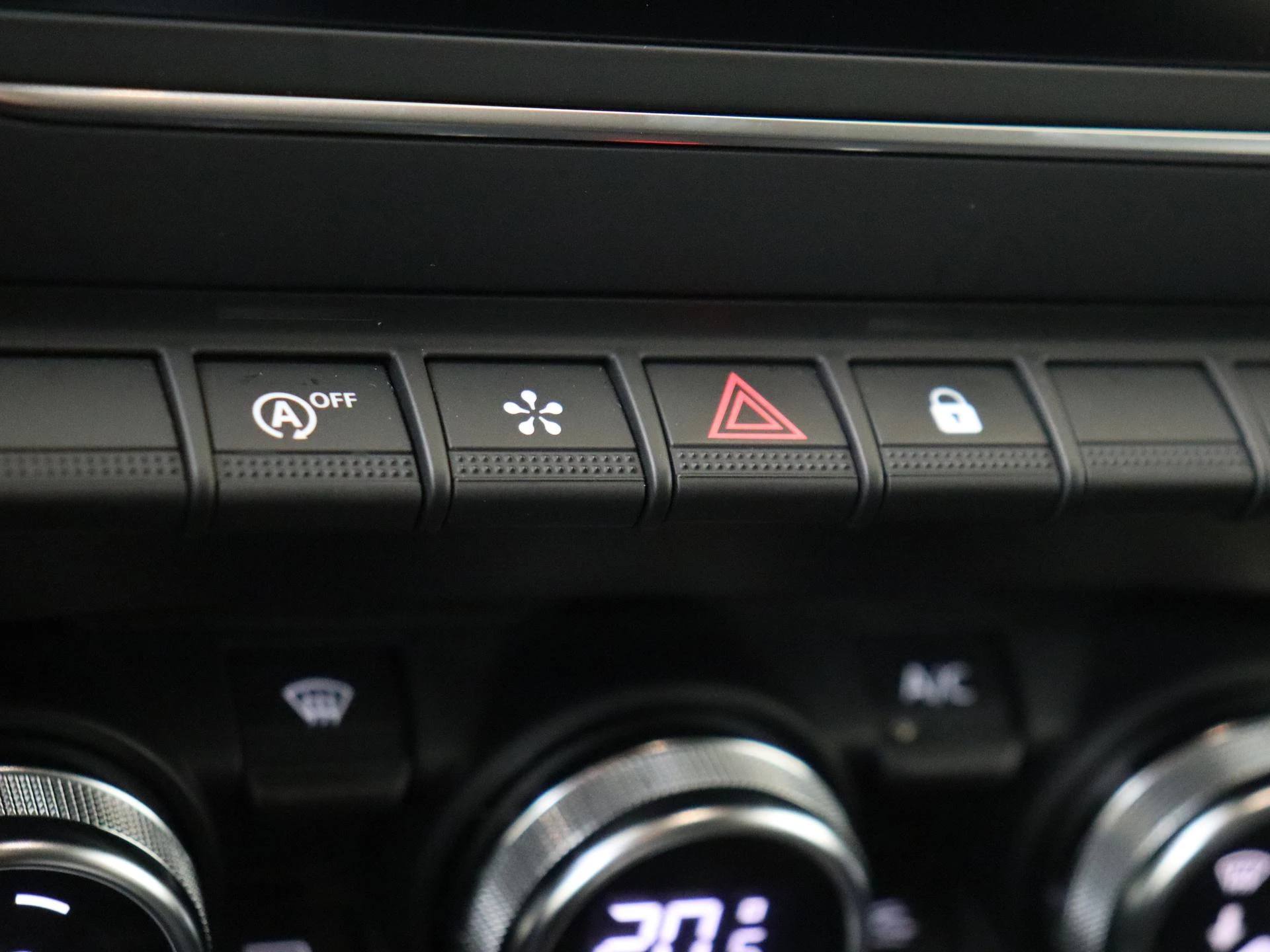 Renault Captur 1.3 TCe 140 Intens