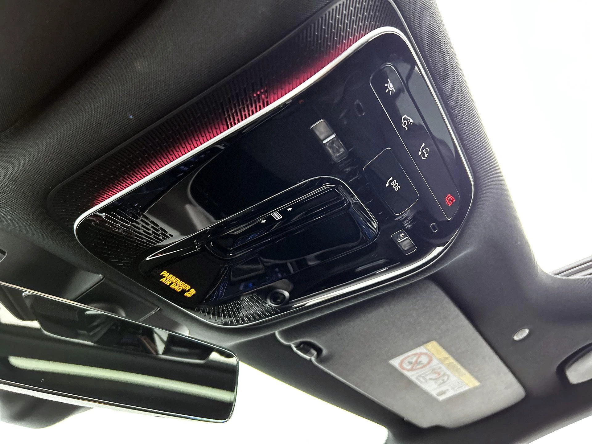 Mercedes-Benz-C-Klasse-image-10