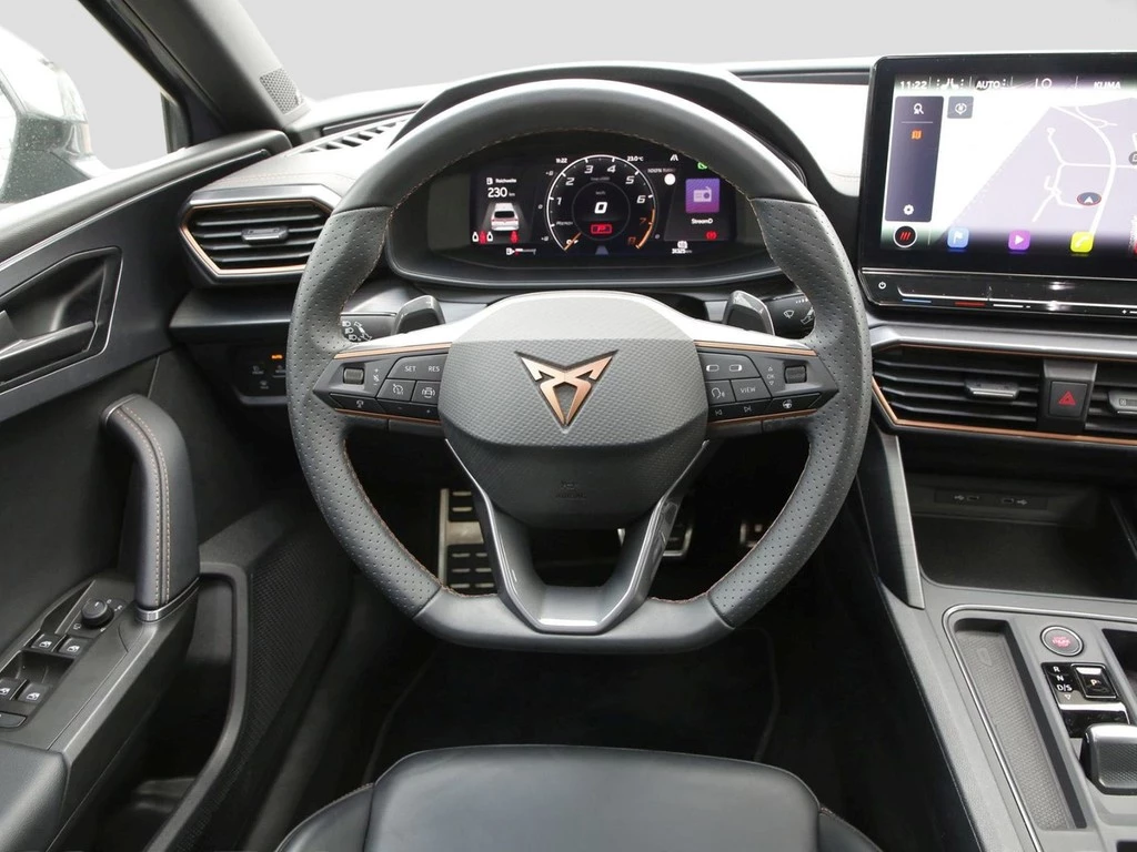 CUPRA Leon Sportstourer VZ 2.0 TSI 19" BEATS LEDER Navi+VC ACC LED RFK+PDC SHZ