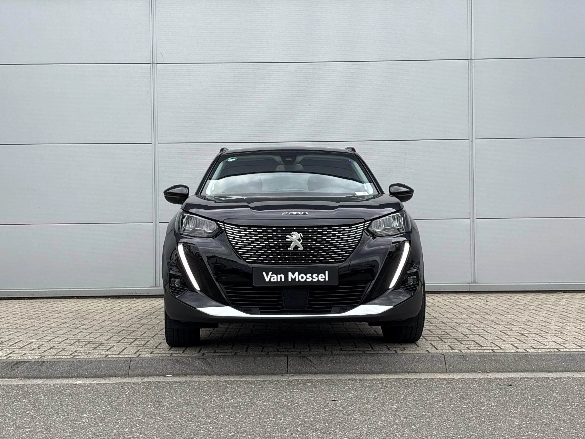 Peugeot 2008 1.2 PureTech Blue Lease Allure