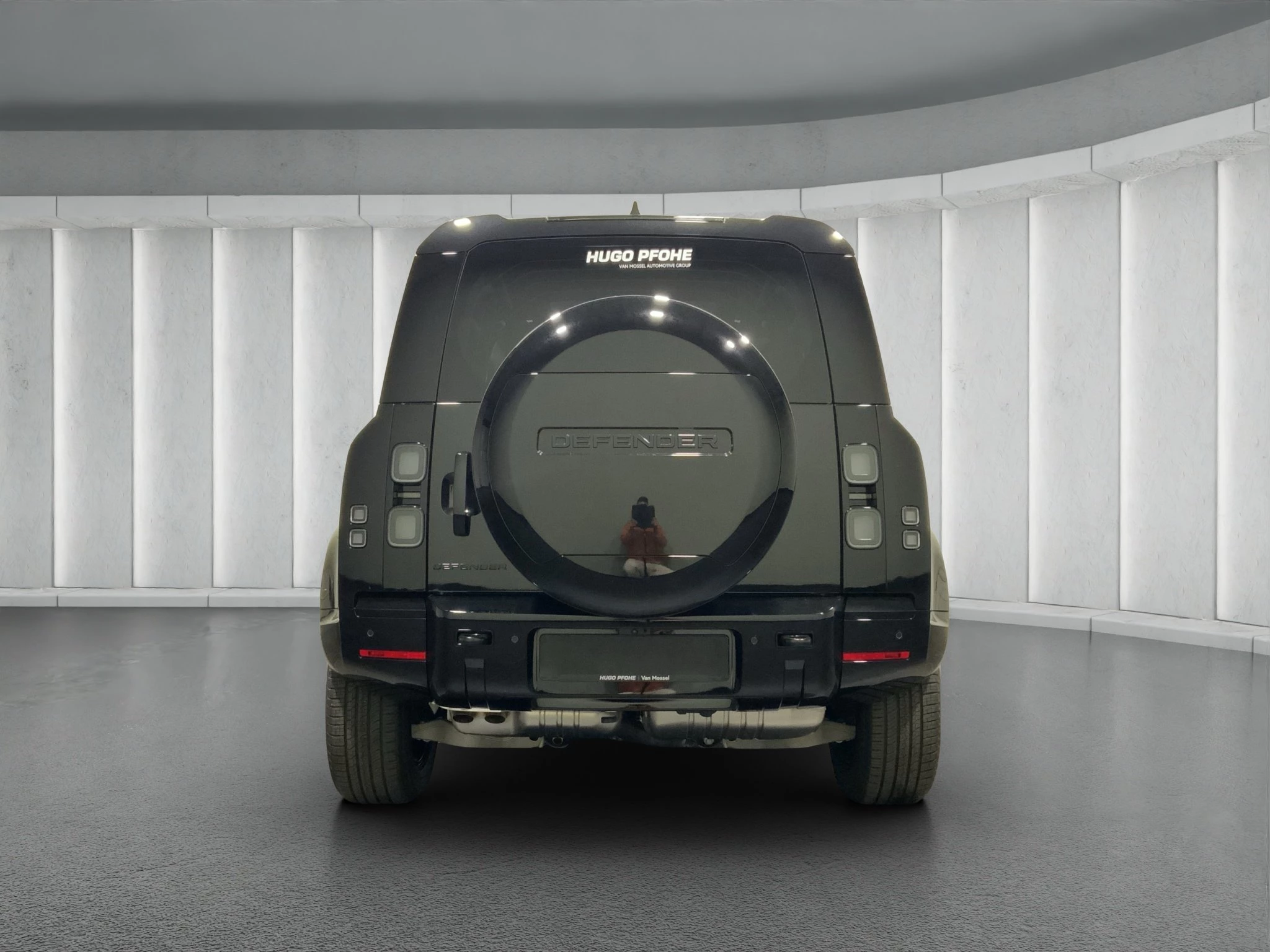 Land Rover Defender 110 X-Dynamic HSE D250