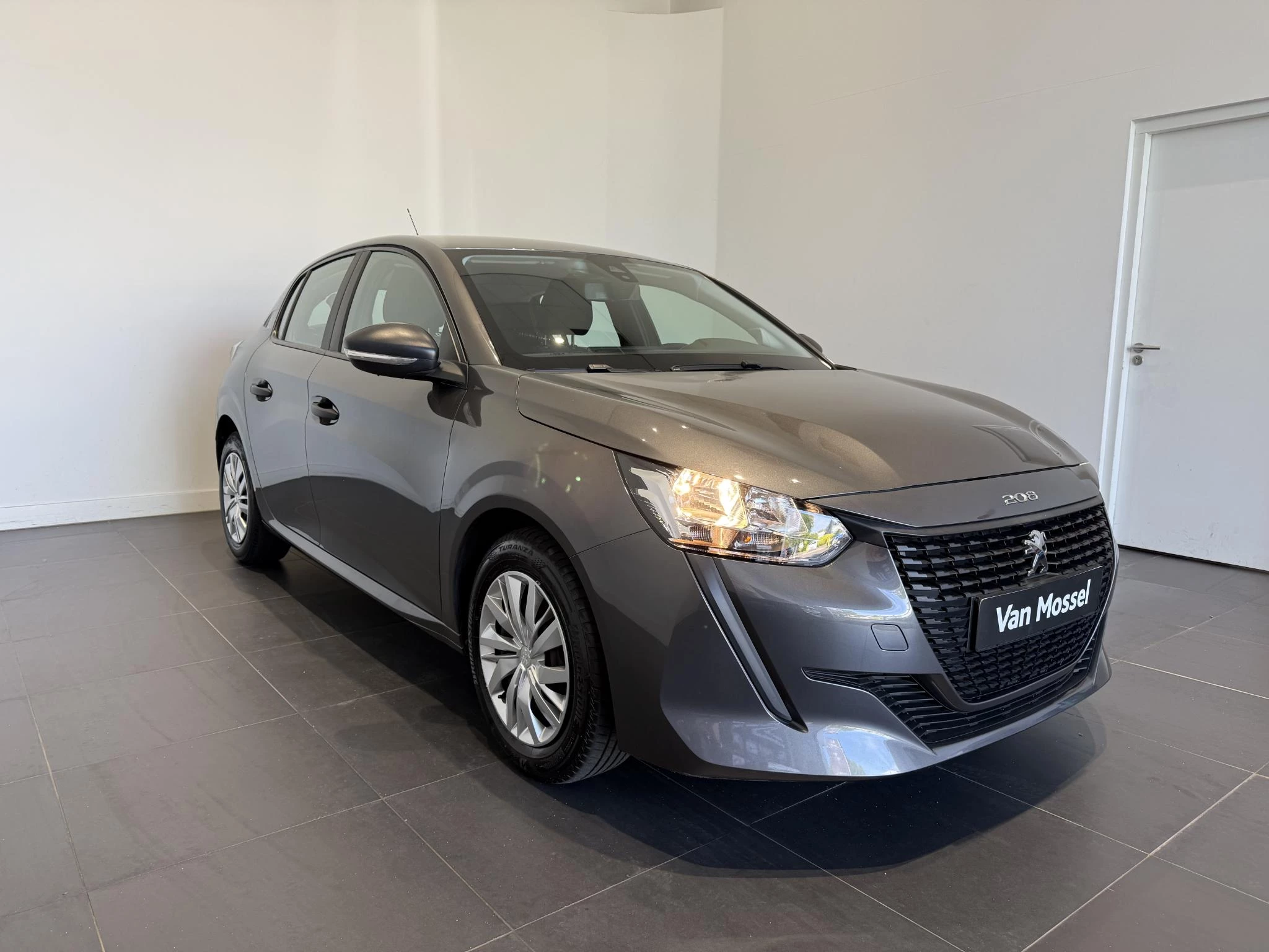 Peugeot-208-image-2