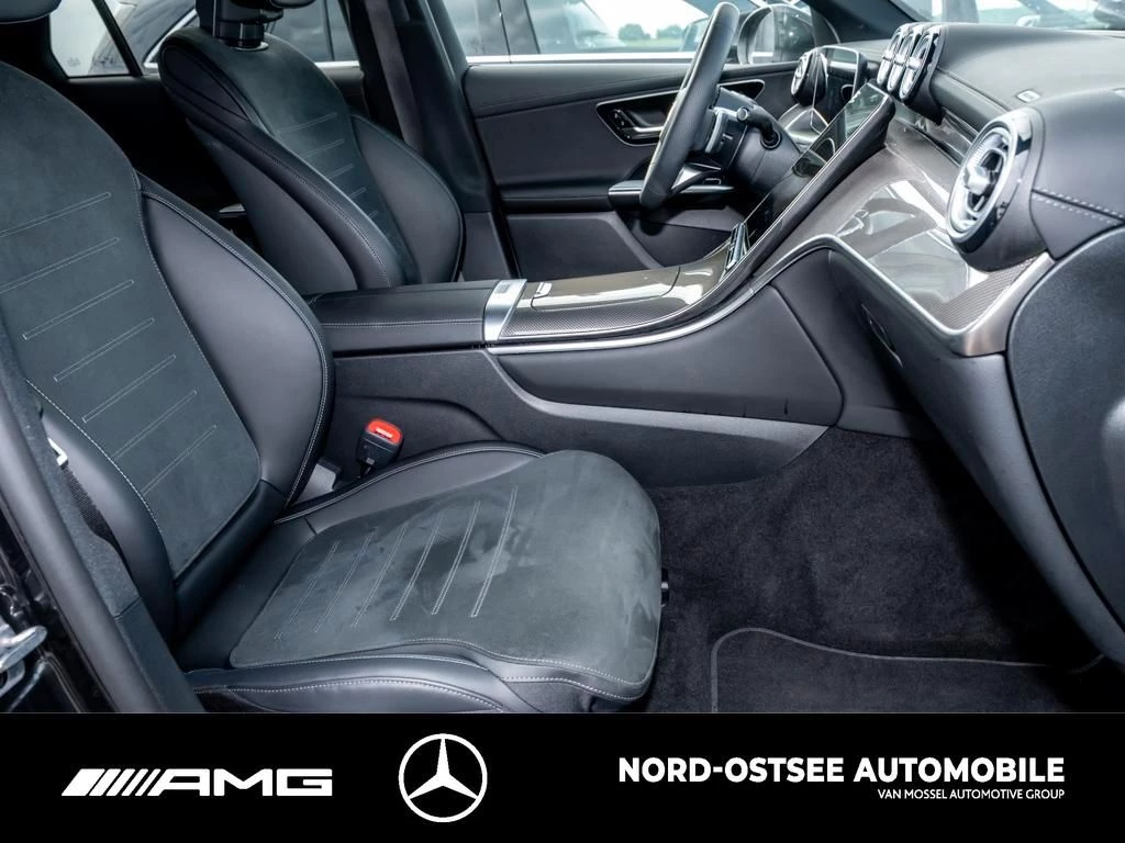 Mercedes-Benz GLC 300 d 4M AMG KEYLESS DISTRONIC AHK MBUX SHZ AMG Line