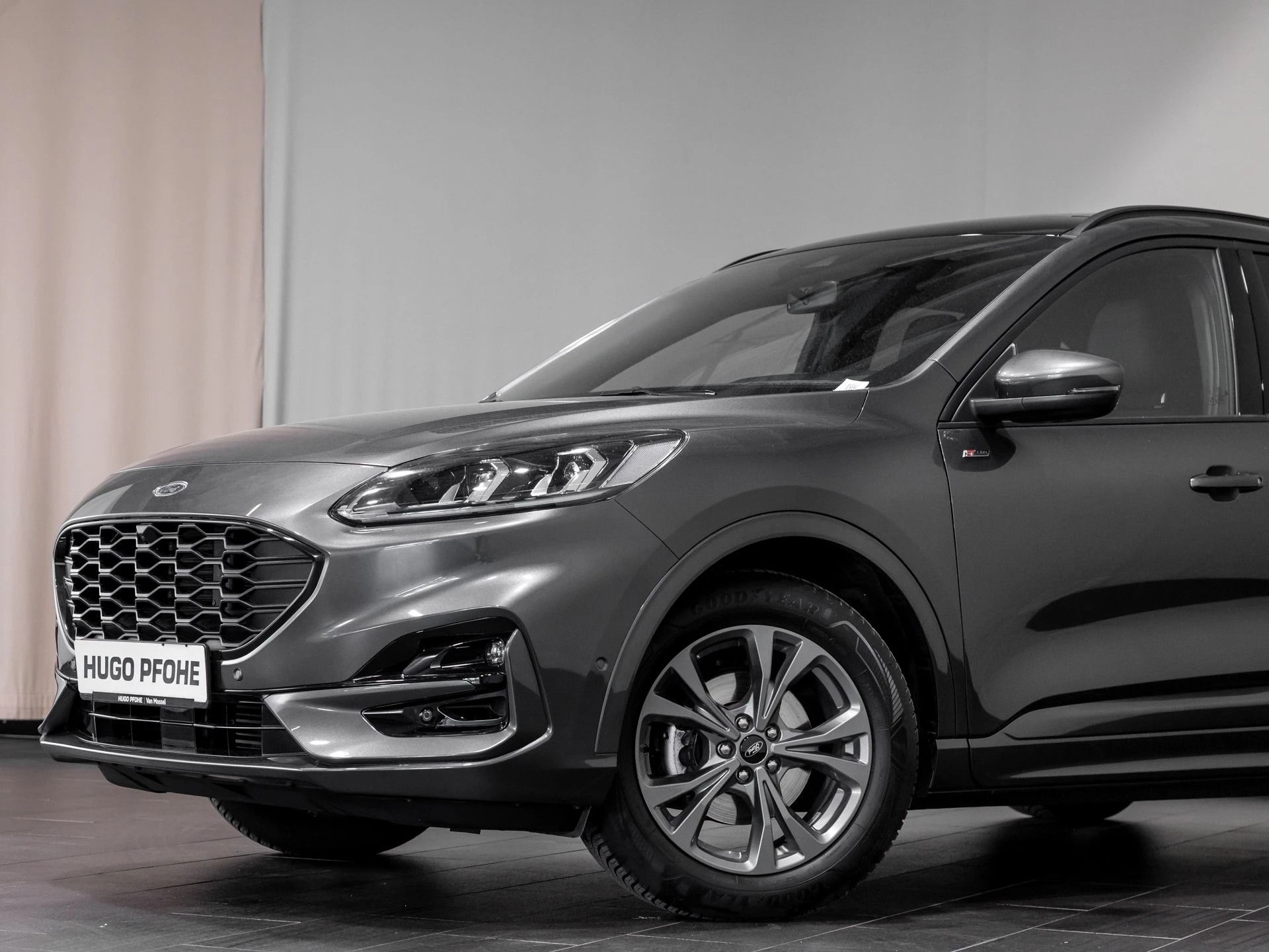 Ford Kuga ST-Line X*PANO*AHK*KAM*ACC*NAVI*SOUND-SYS.
