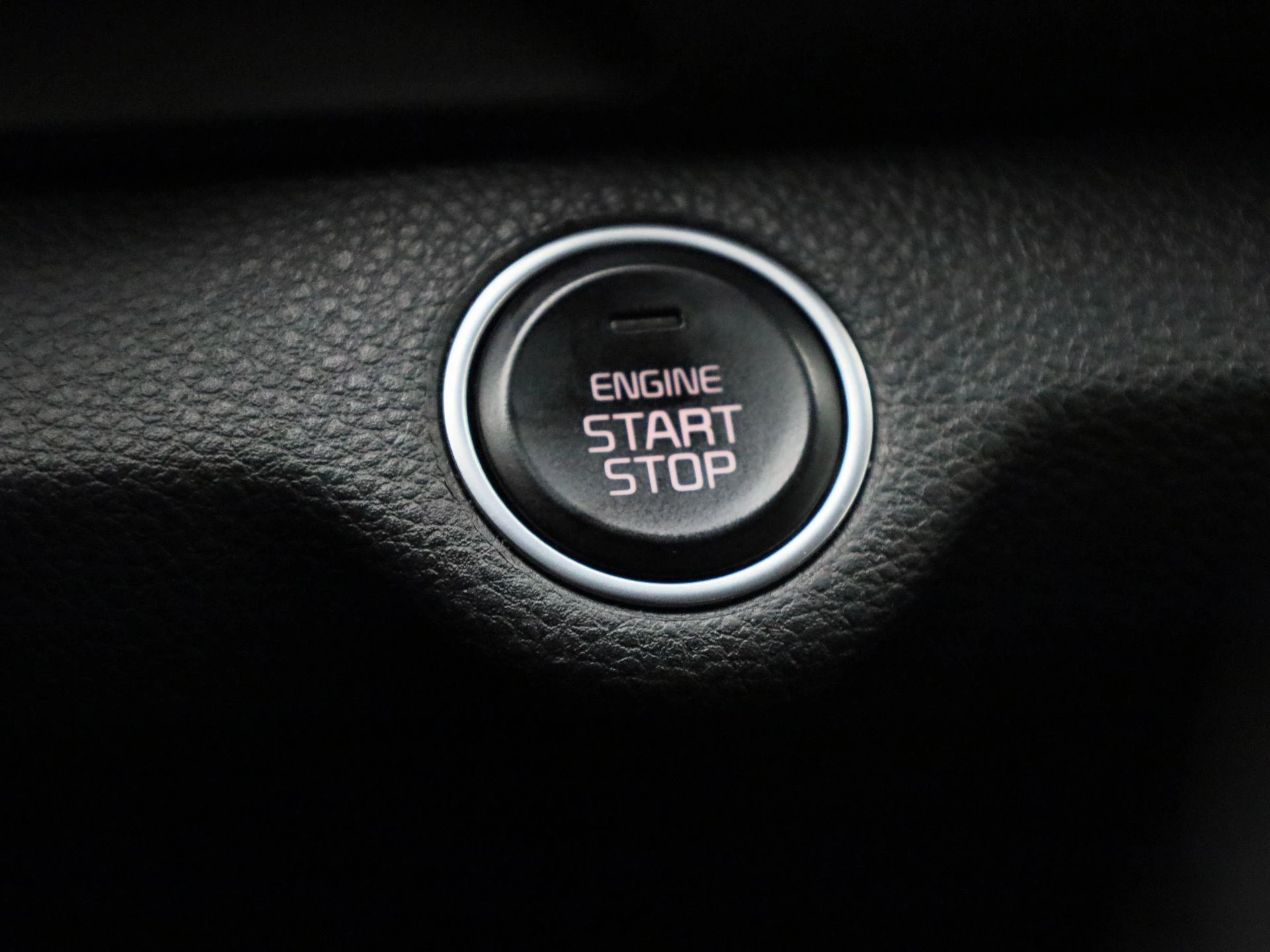 Kia Stonic 1.0 T-GDi MHEV DynamicPlusLine