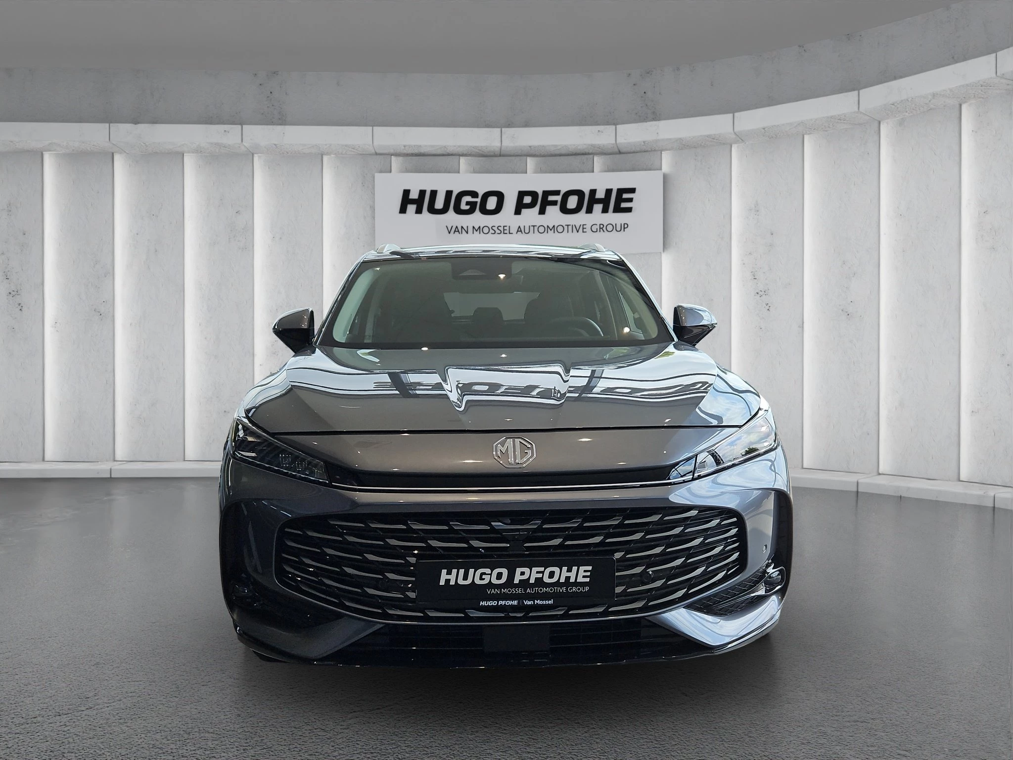 MG HS Luxury 1.5 T PHEV Sports Utility Vehicle. 200 kW. 5-türig