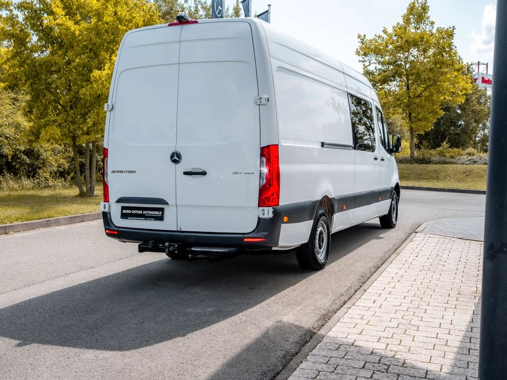 Mercedes-Benz-Sprinter 317-image-5