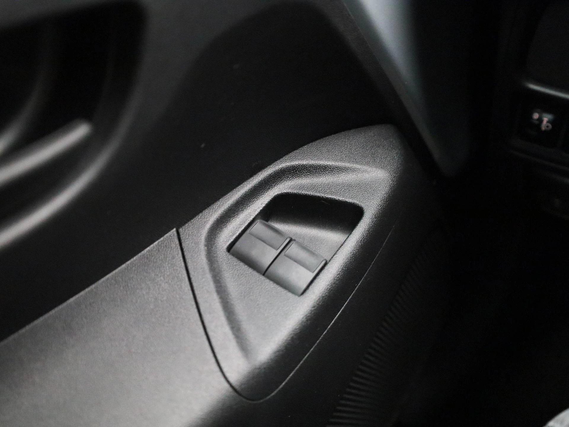 Peugeot-108-image-19