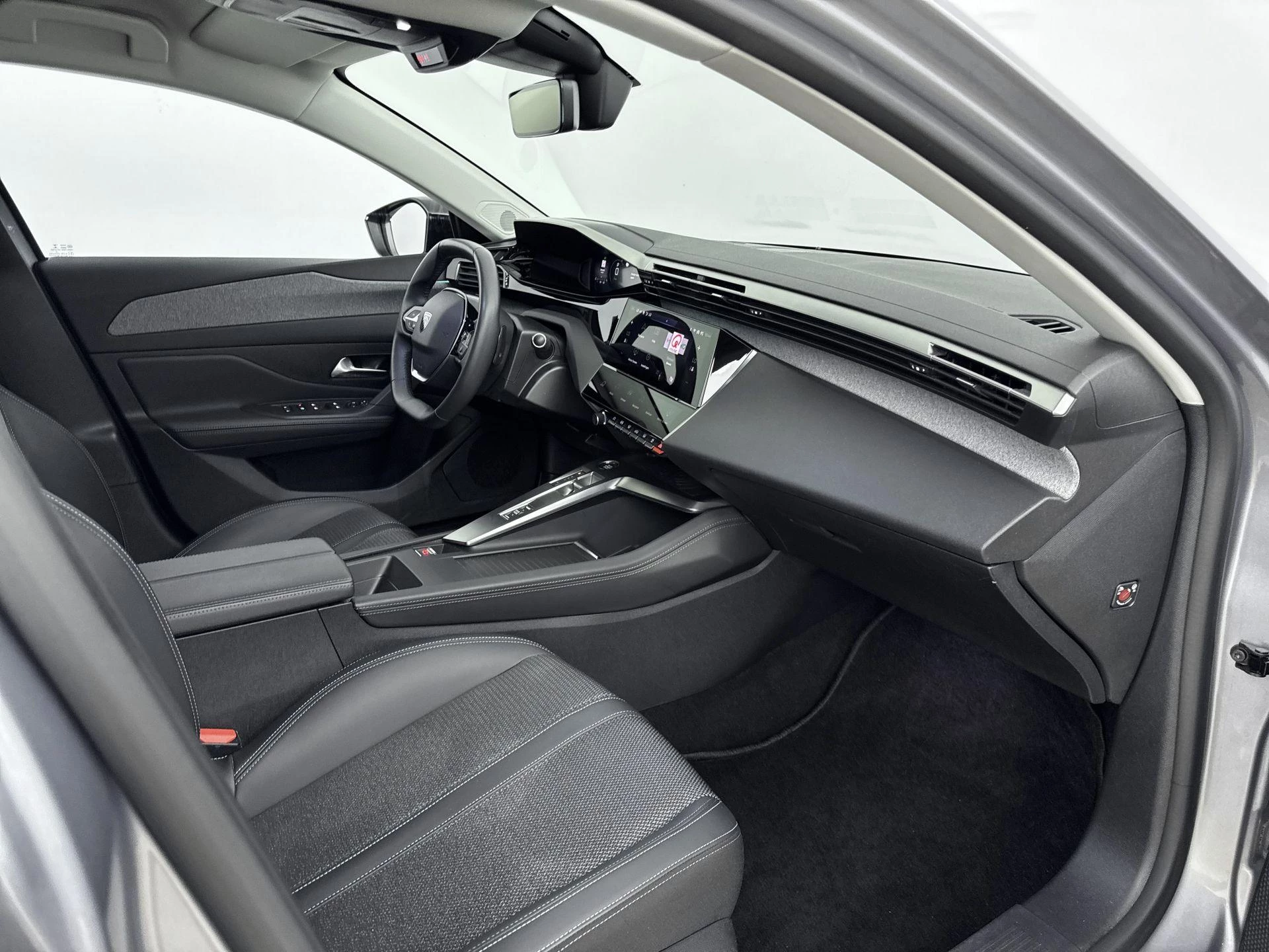 Peugeot-308-image-16