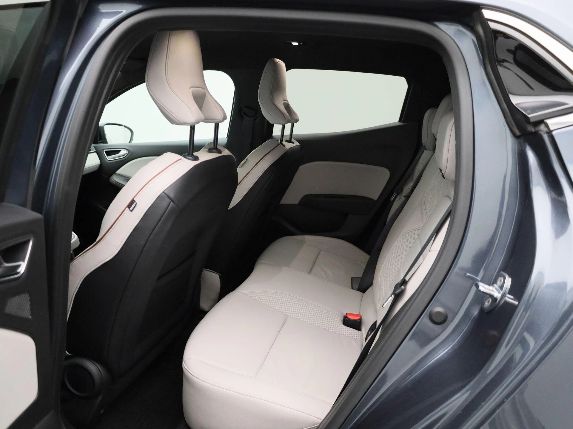 Renault-Clio-image-9