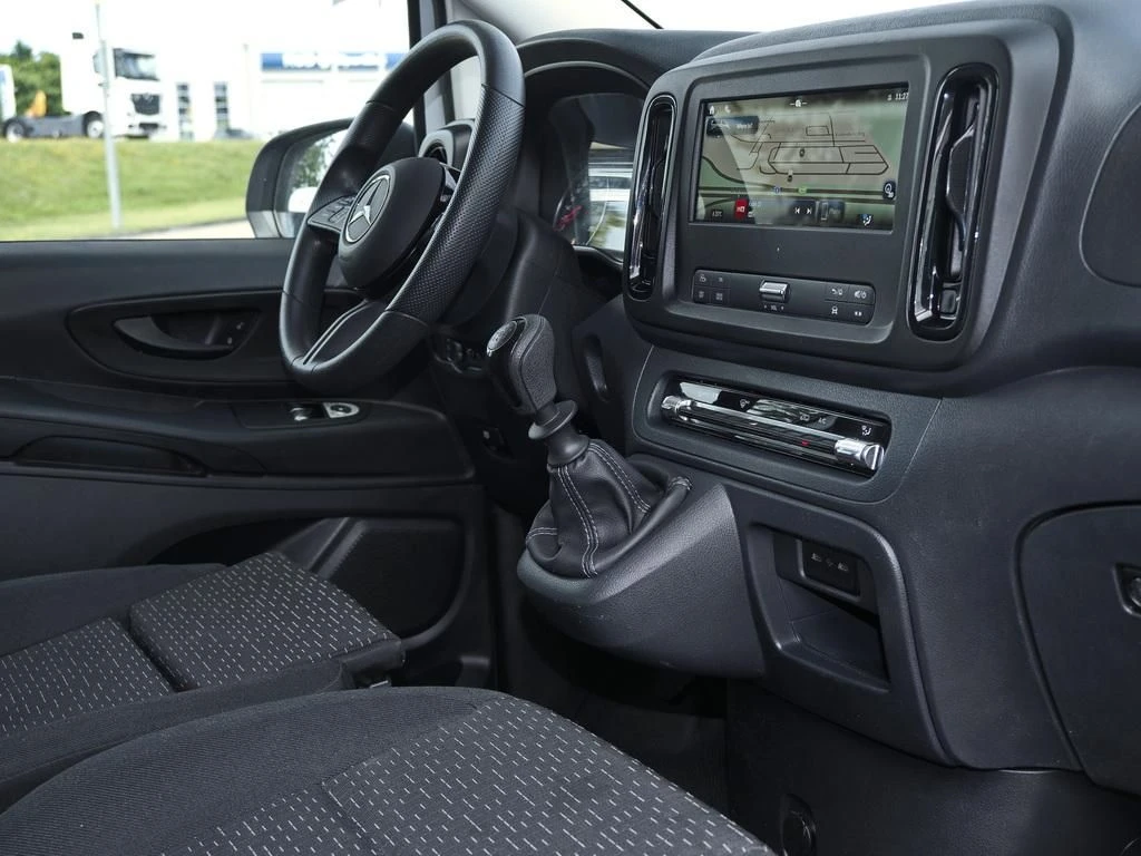 Mercedes-Benz-Vito 116-image-9
