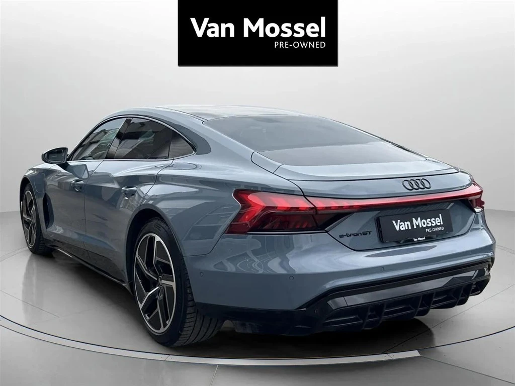 Audi-e-tron GT-image-5