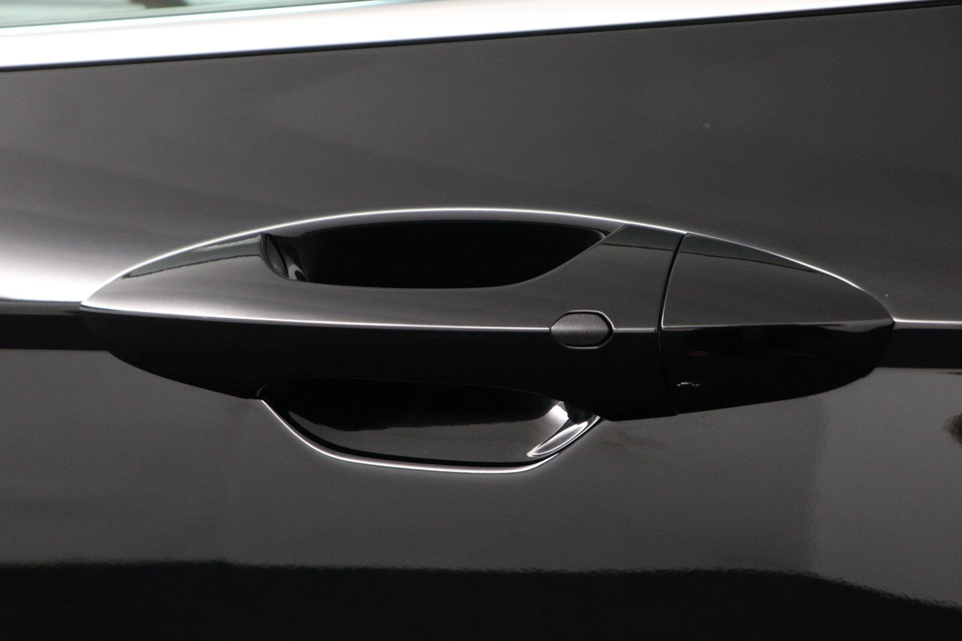 Hyundai-Kona-image-32