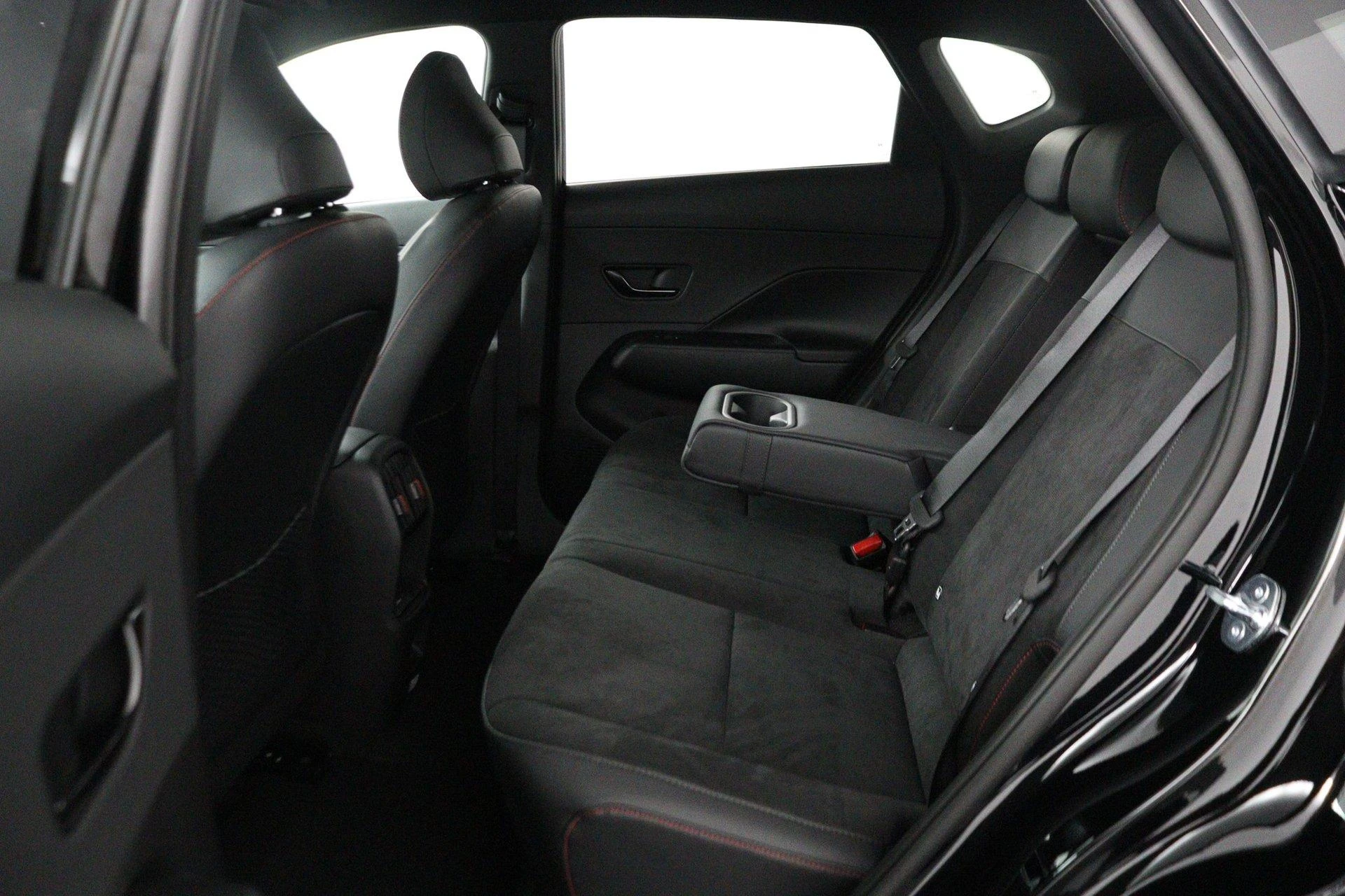 Hyundai-Kona-image-38