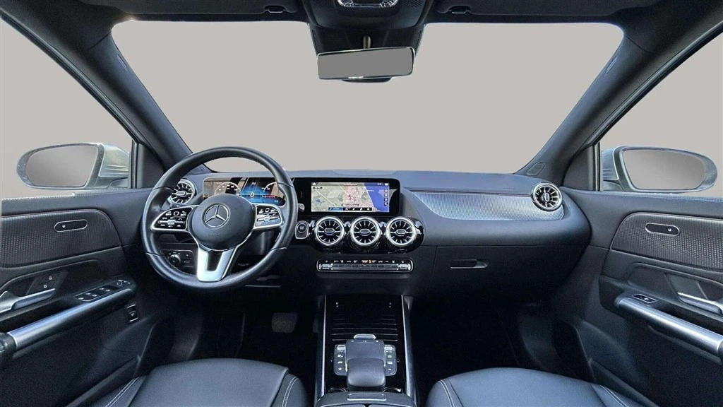 Mercedes-Benz-EQA-image-15