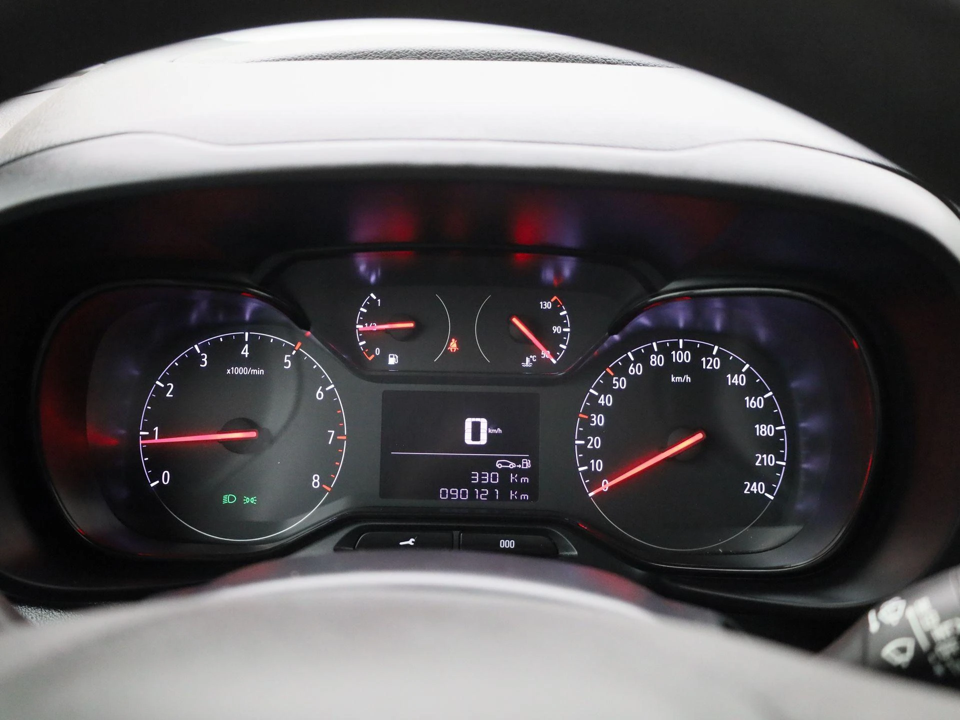 Opel-Combo-image-9