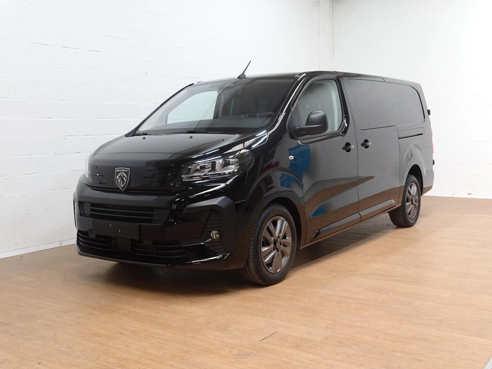 Peugeot-Expert-image-2