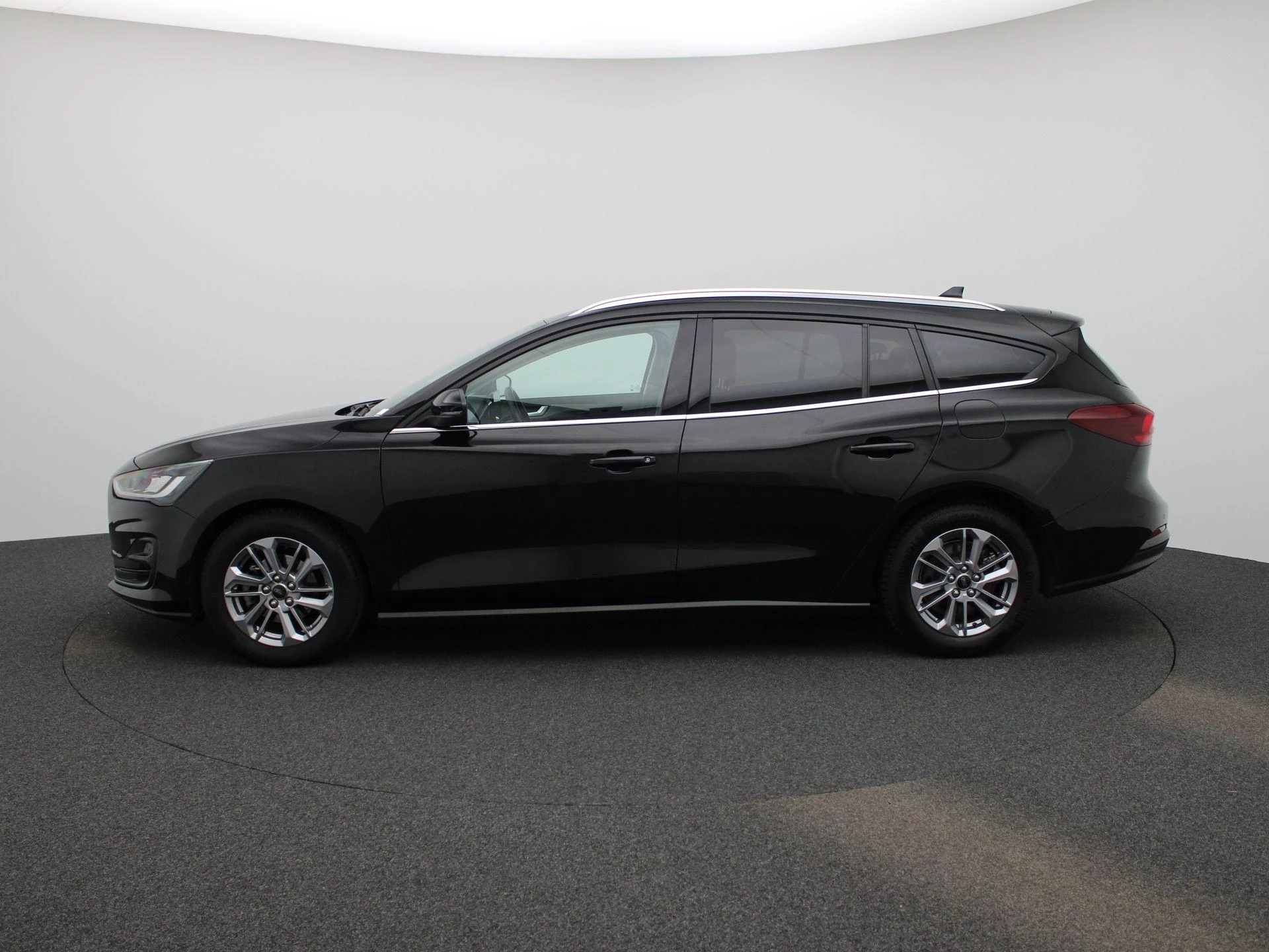Ford-Focus-image-3