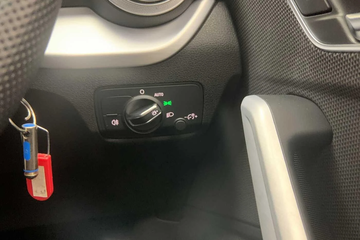 Audi-Q2-image-21