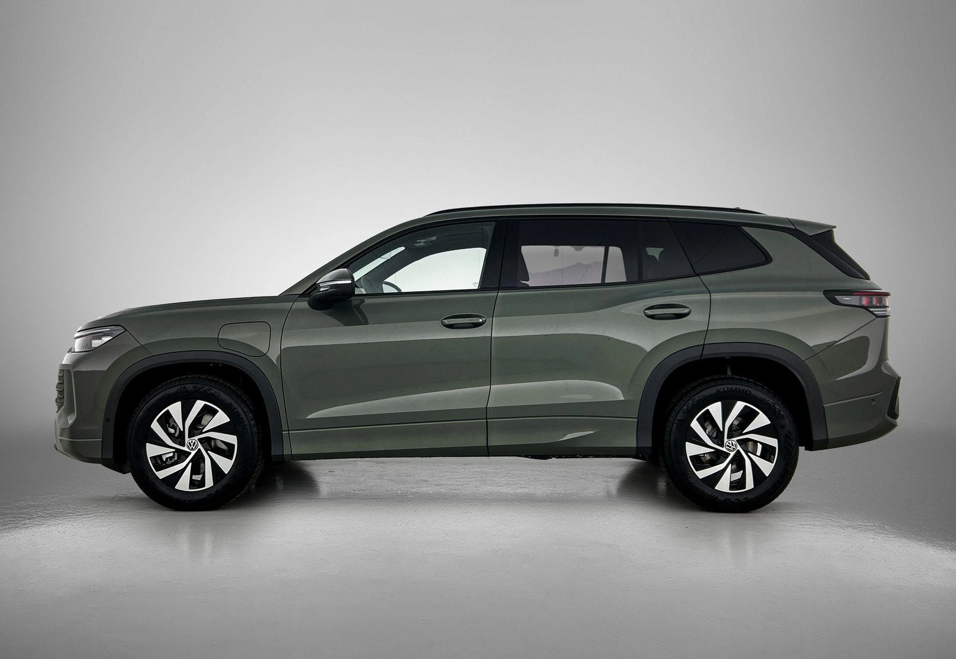 Volkswagen-Tayron-image-1