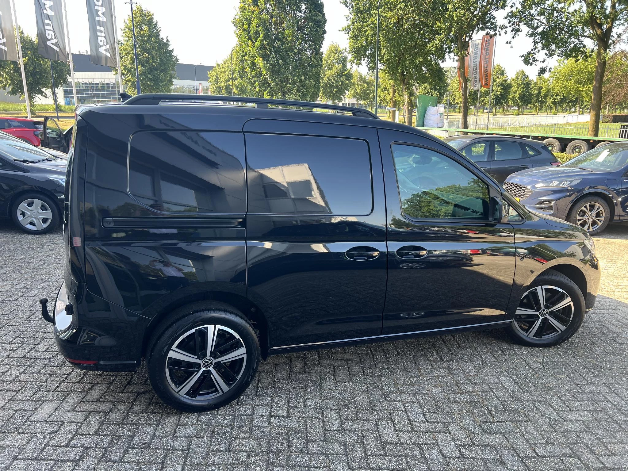 Volkswagen Caddy Cargo 1.5 TSI