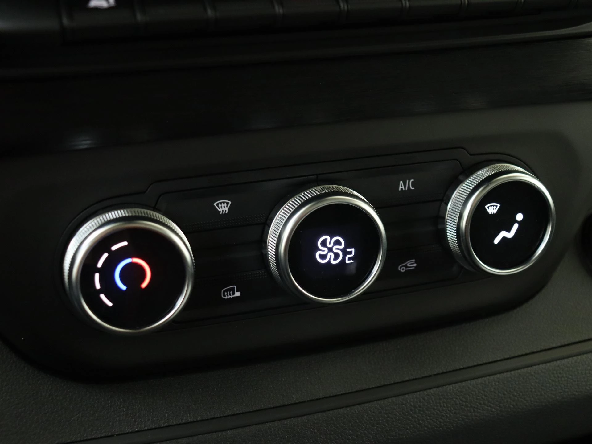 Renault-Trafic-image-22