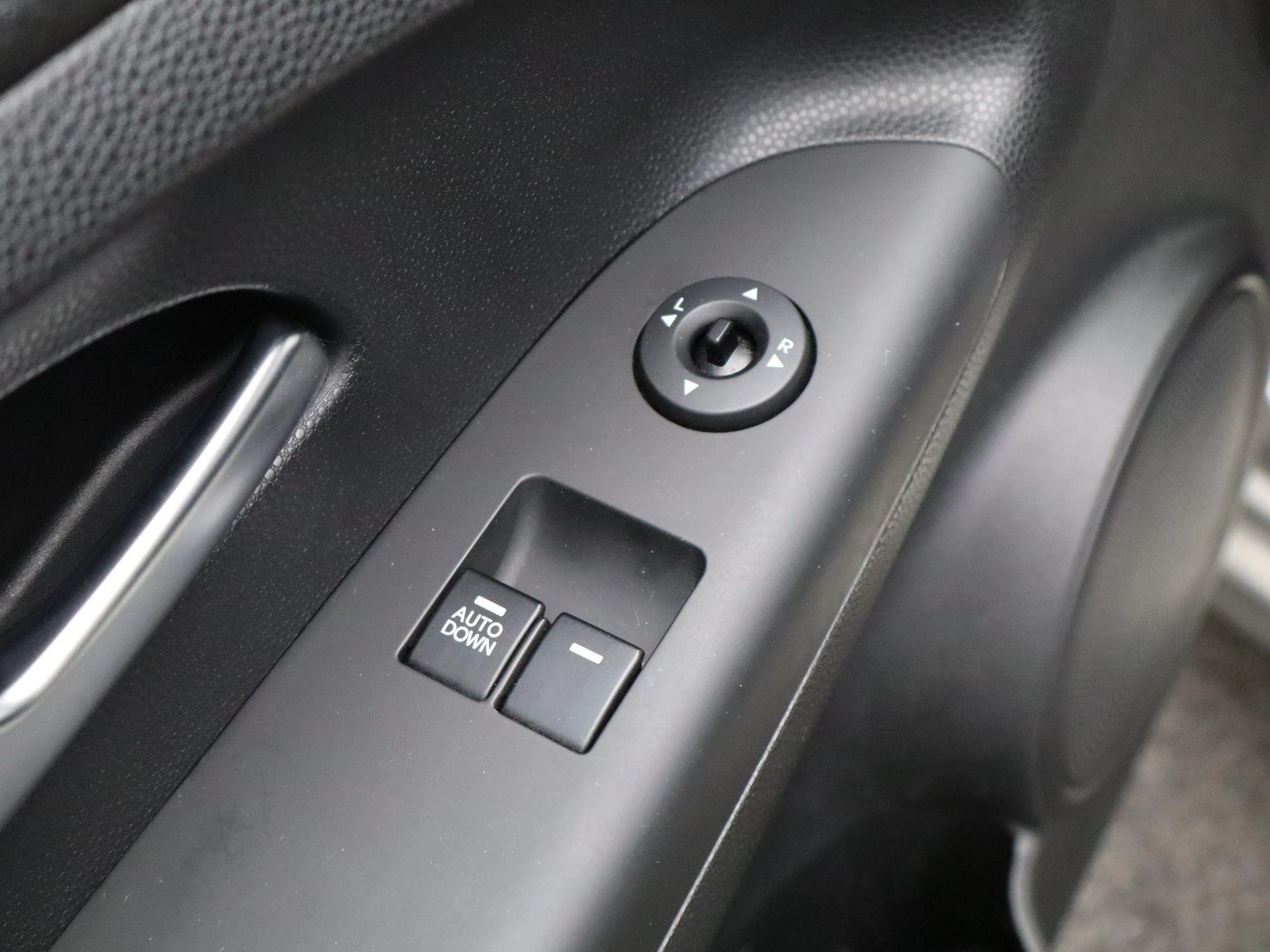 Kia-Venga-image-20