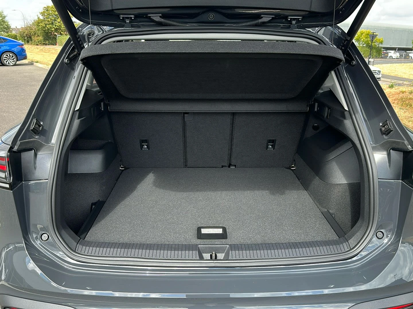 Volkswagen-Tiguan-image-14