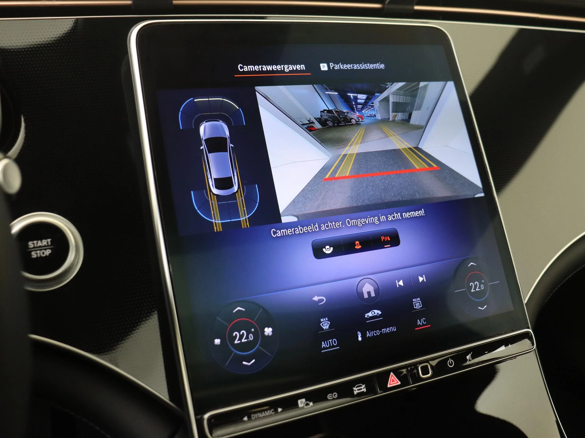 Mercedes-Benz-EQE-image-20