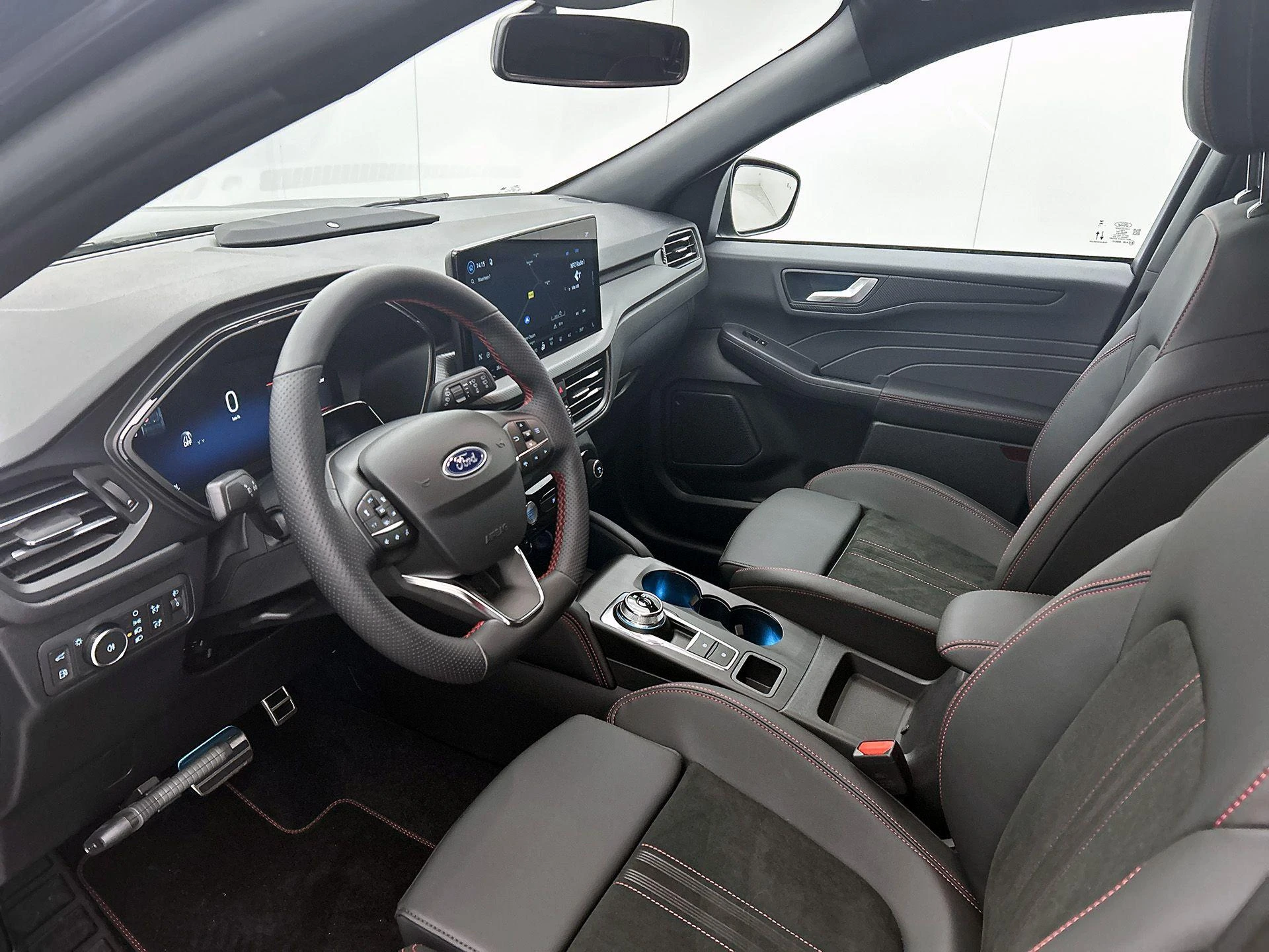 Ford-Kuga-image-25