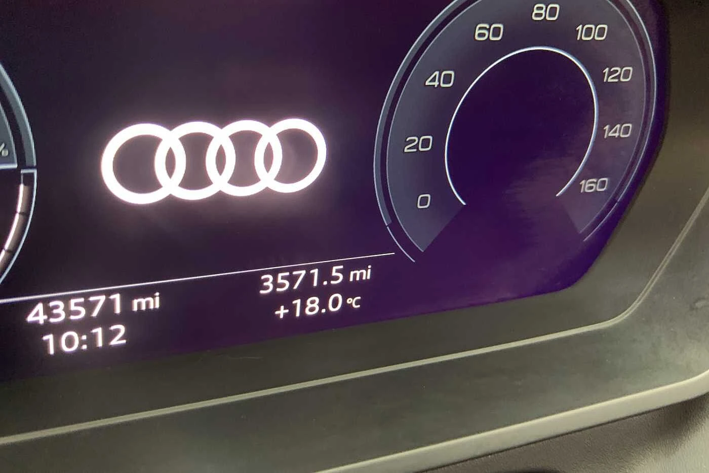 Audi-Q4 Sportback e-tron-image-12
