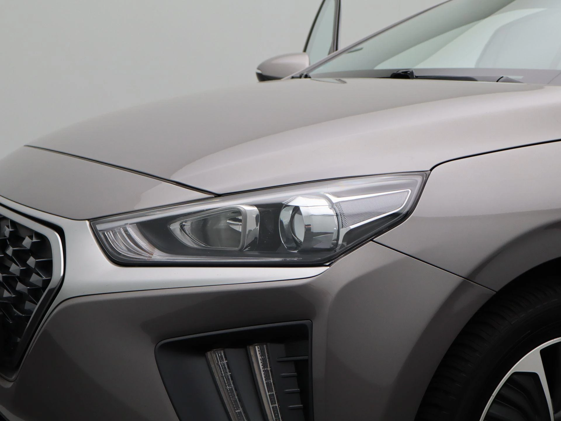 Hyundai-IONIQ-image-13