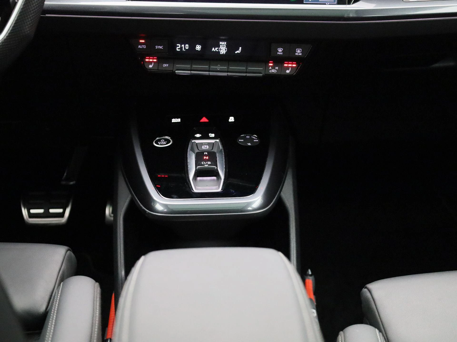 Audi-Q4 e-tron-image-9